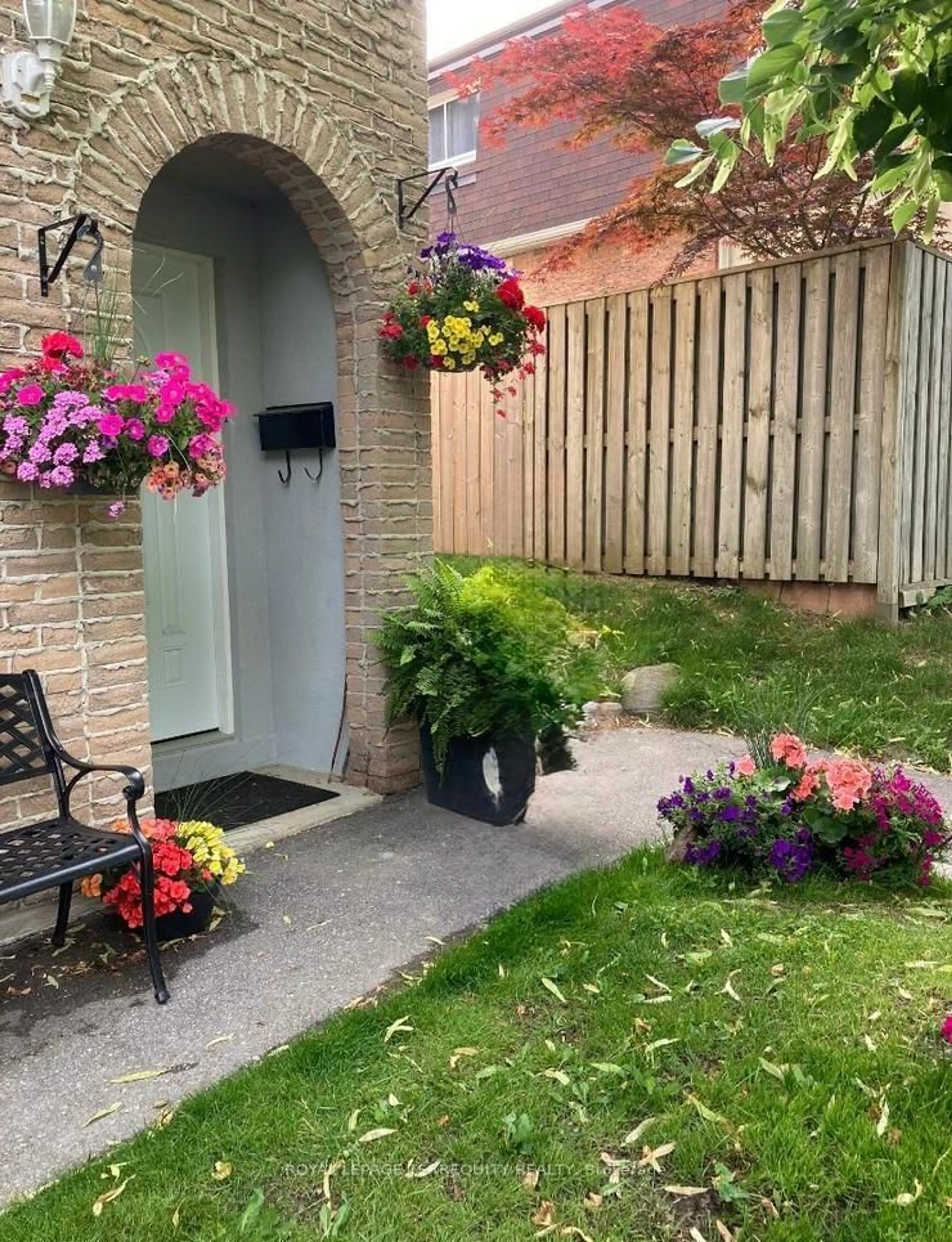 Patio, street for 431 Mill Rd #8, Toronto Ontario M9C 1Z2