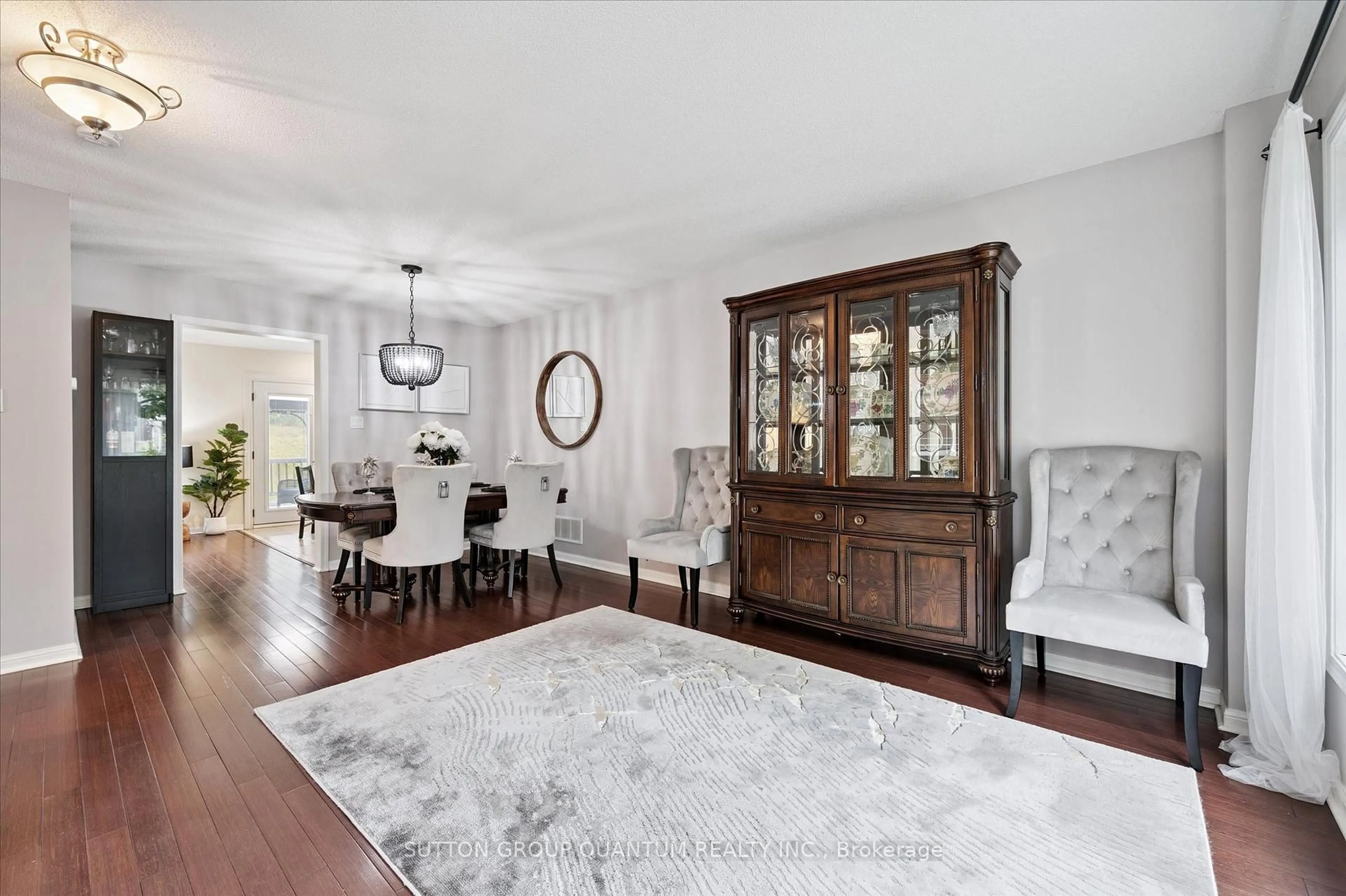 Dining room, unknown for 5148 Ridgewell Rd, Burlington Ontario L7L 6N9