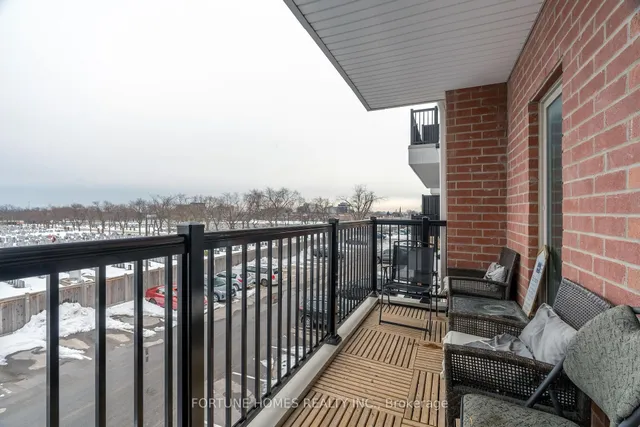 Additional property image - 39 John Perkins Bull Dr Unit 20