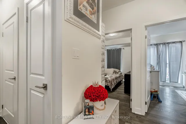 Additional property image - 39 John Perkins Bull Dr Unit 20