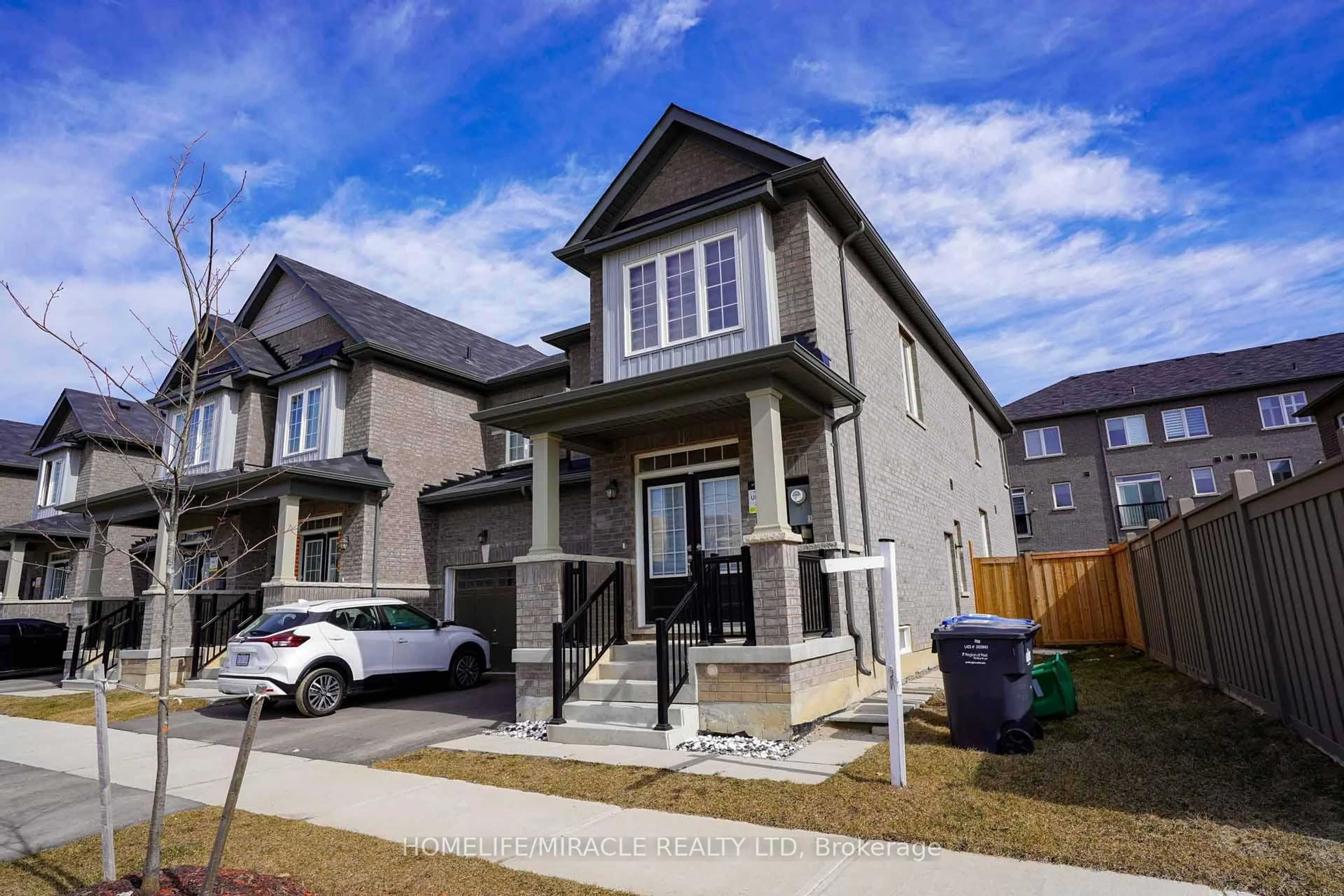 Unknown for 35 Sail Rd, Brampton Ontario L7A 4W7
