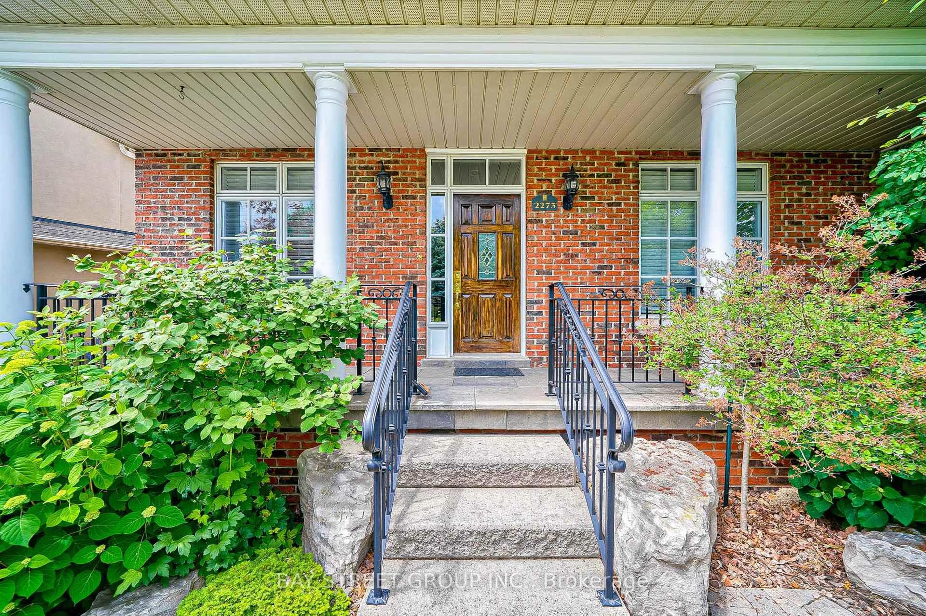 Home with brick exterior material, street for 2273 Woodfield Rd, Oakville Ontario L6H 6Y8