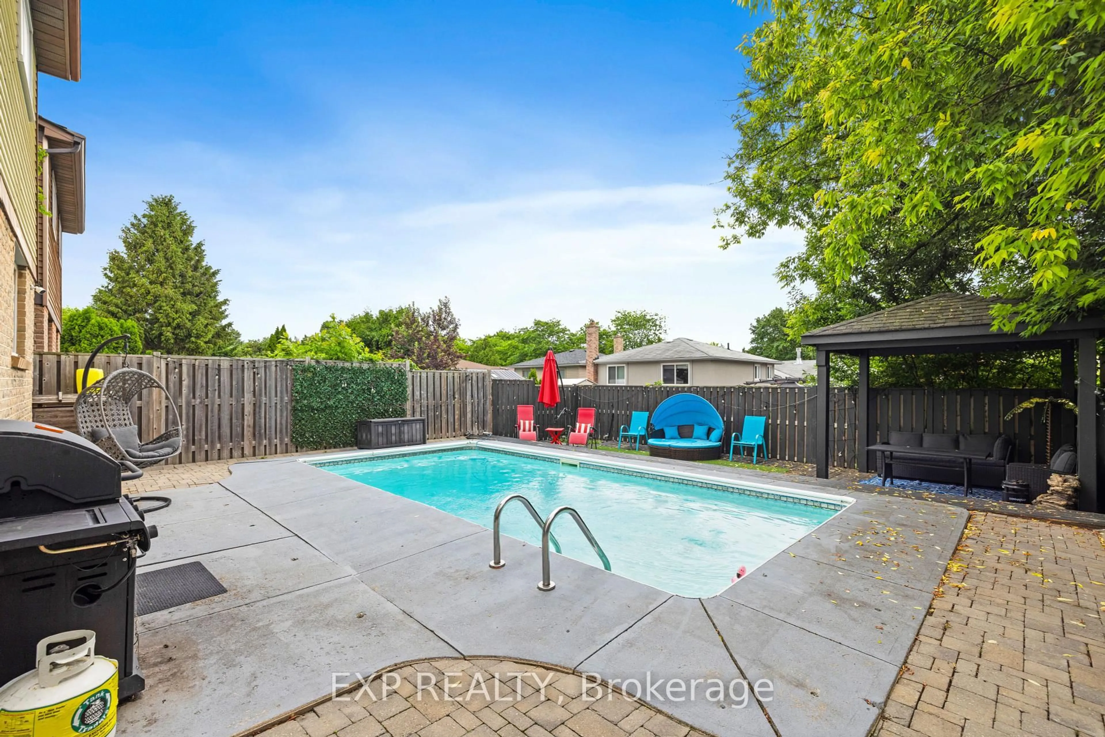 Pool for 578 Laurier Ave, Milton Ontario L9T 4G8