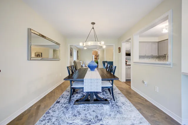 Additional property image - 399 RAVINEVIEW Way