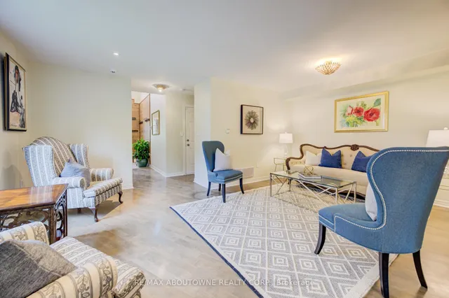 Additional property image - 399 RAVINEVIEW Way