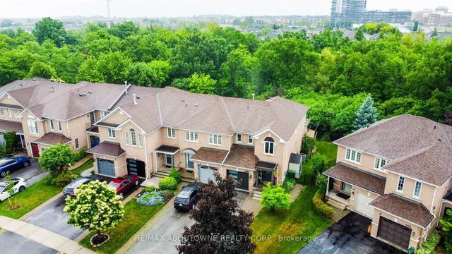 Additional property image - 399 RAVINEVIEW Way