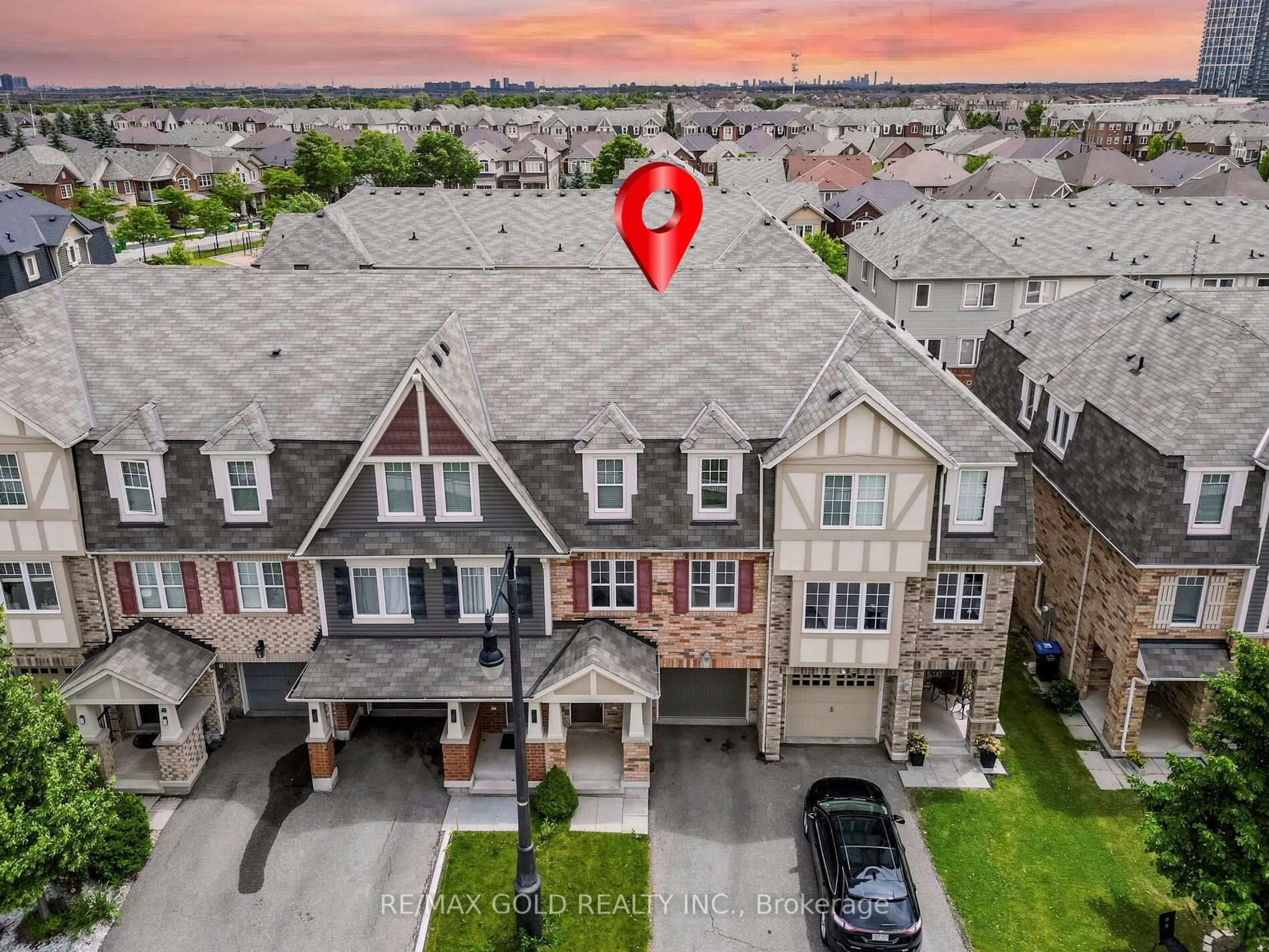 A pic from outside/outdoor area/front of a property/back of a property/a pic from drone, street for 15 Ashen Tree Lane, Brampton Ontario L7A 0T1