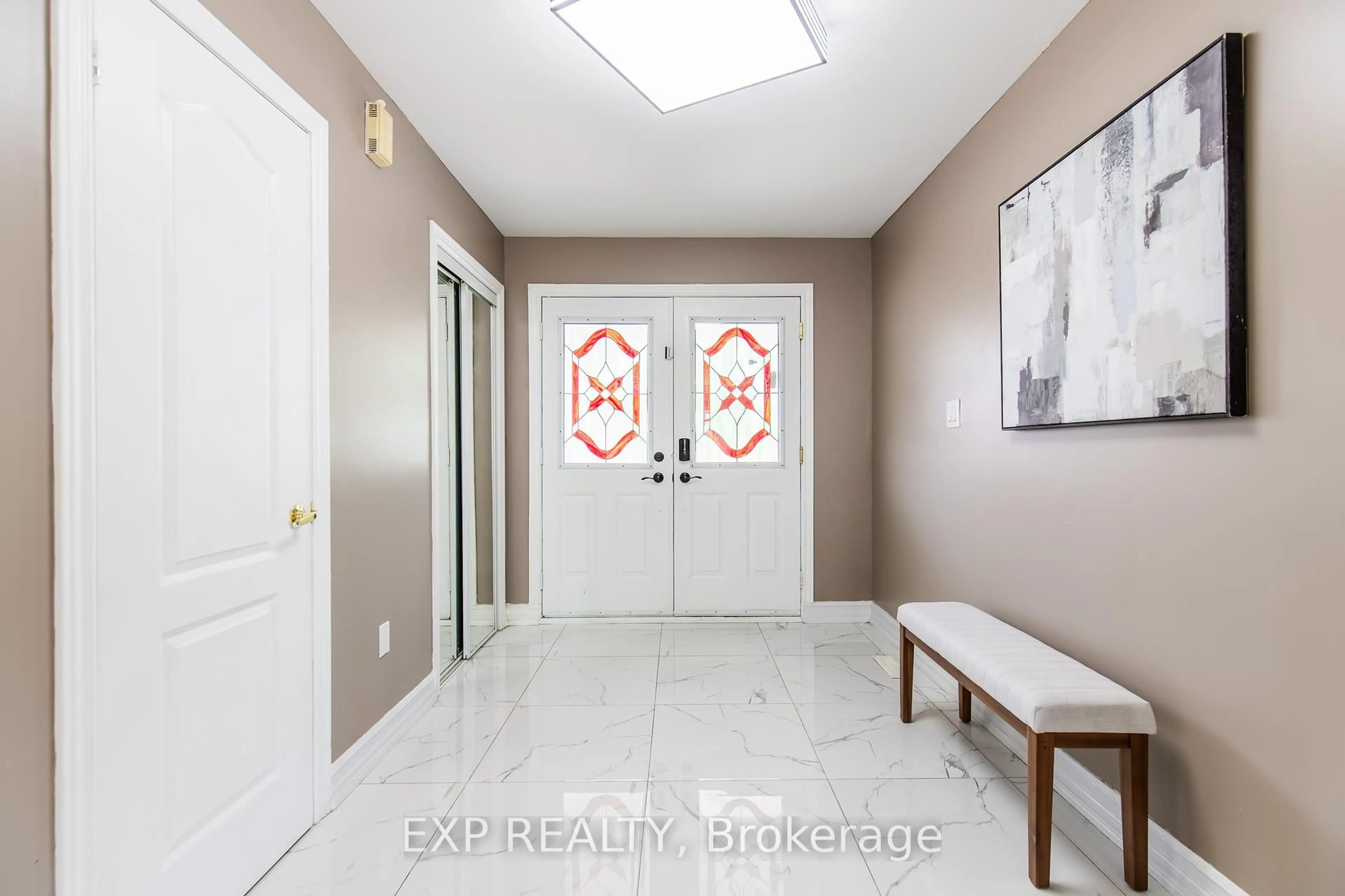 Indoor entryway for 334 Van Kirk Dr, Brampton Ontario L7A 1V5