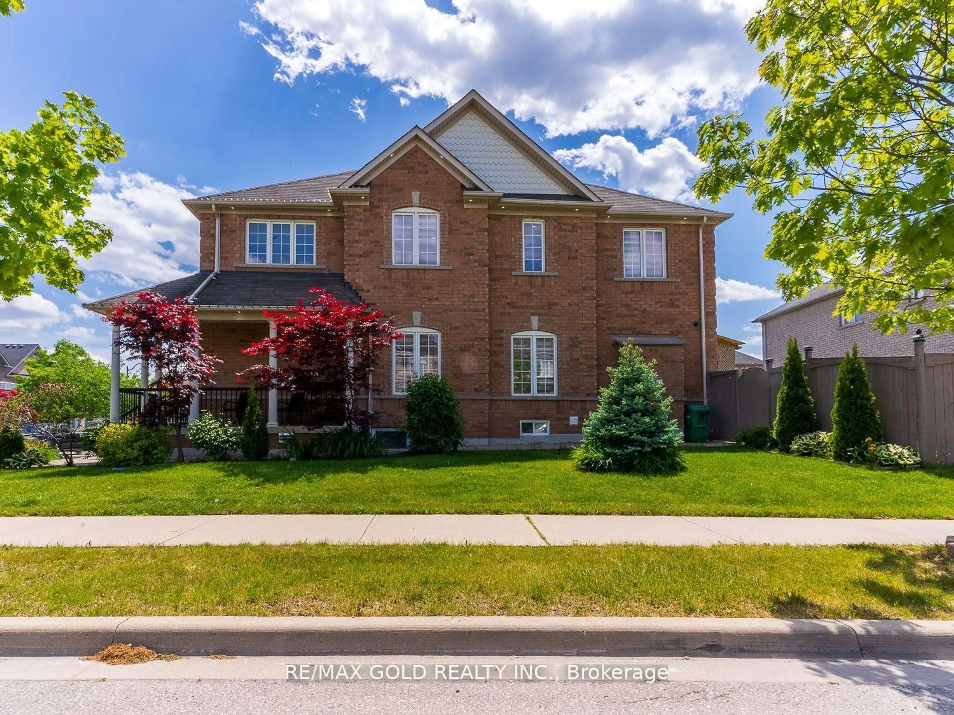 Home with brick exterior material, street for 8 Moss Way, Brampton Ontario L6R 0P6