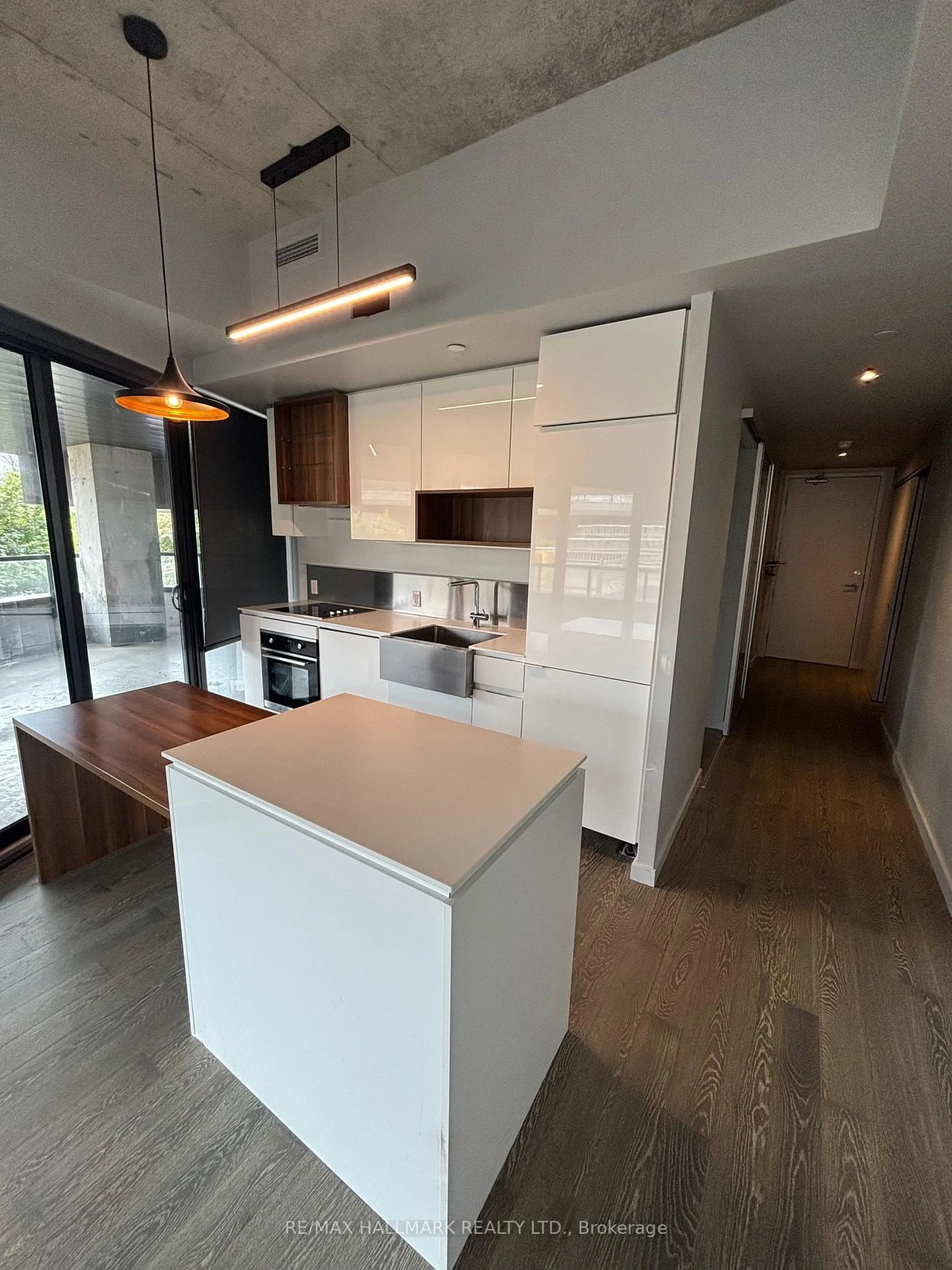 Open concept kitchen, unknown for 383 Sorauren Ave #209, Toronto Ontario M6R 0A4