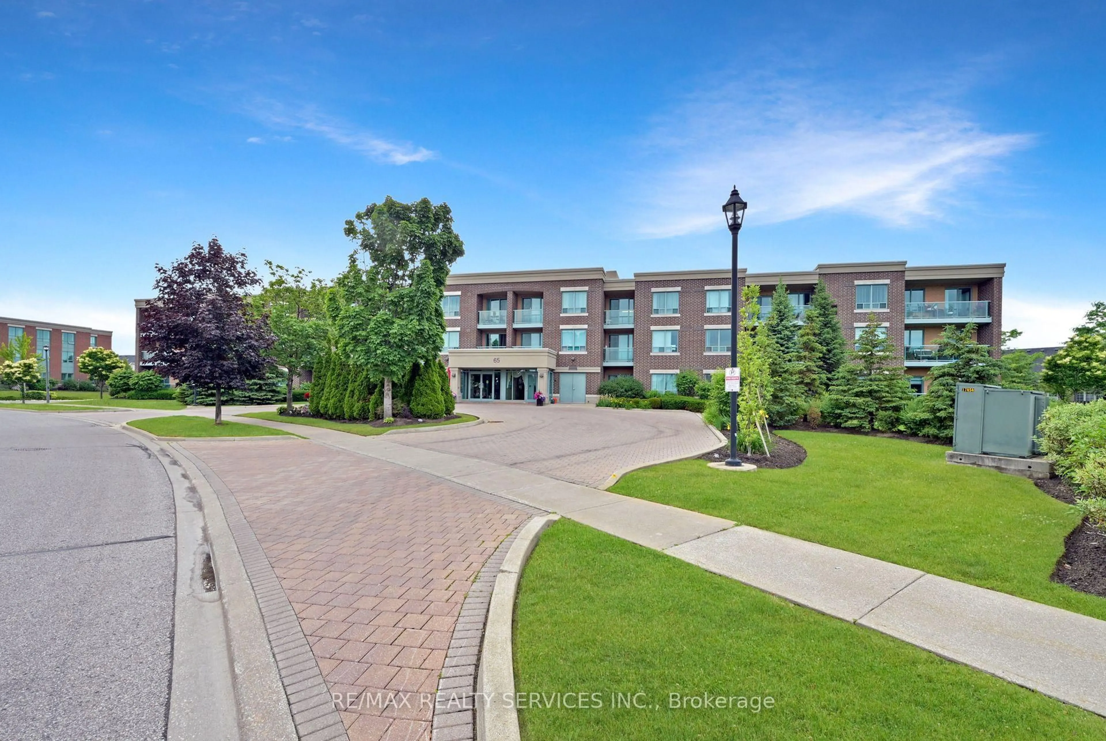 A pic from outside/outdoor area/front of a property/back of a property/a pic from drone, unknown for 65 Via Rosedale #305, Brampton Ontario L6R 3M8