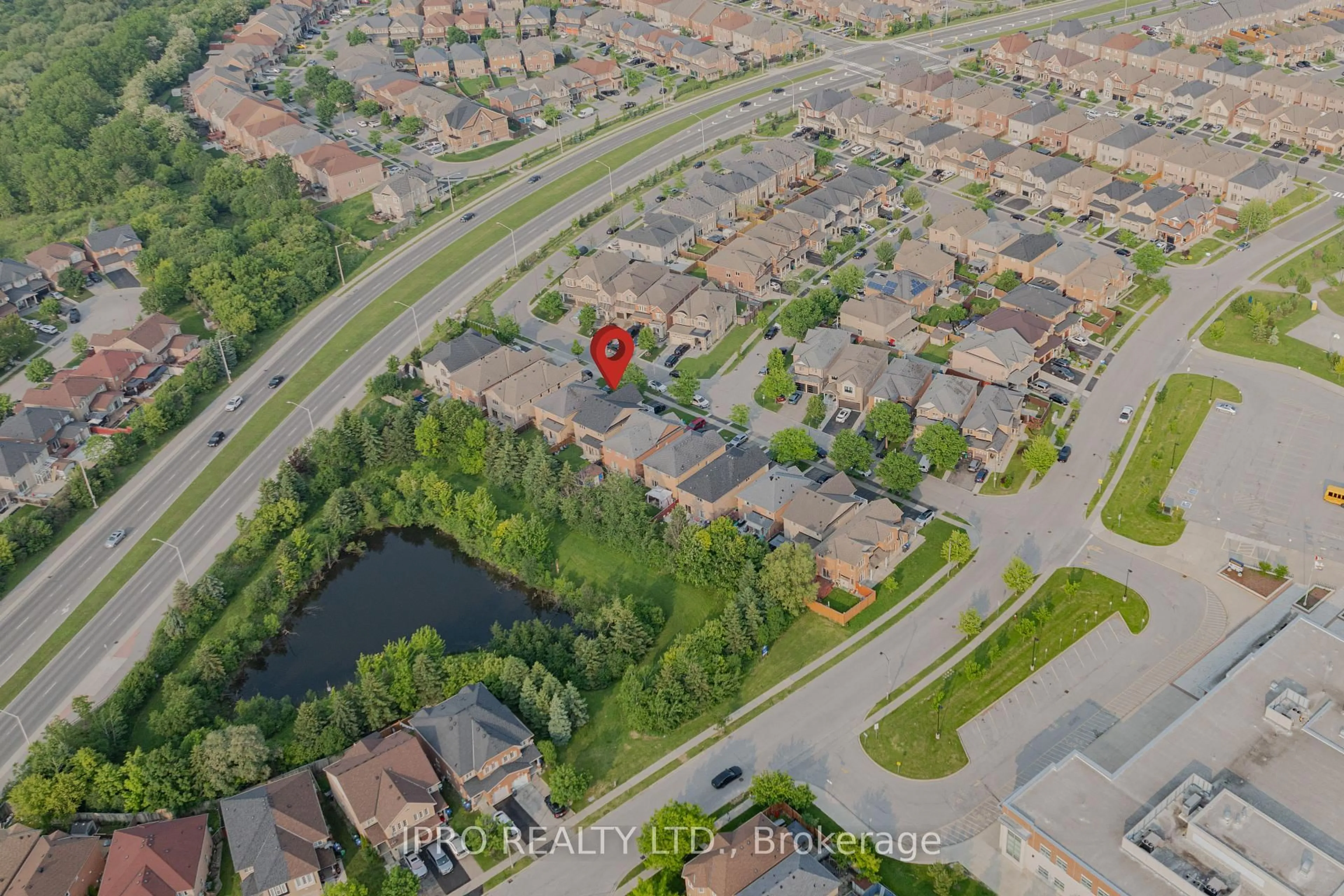 A pic from outside/outdoor area/front of a property/back of a property/a pic from drone, street for 14 Vanwood Cres, Brampton Ontario L6P 2X4