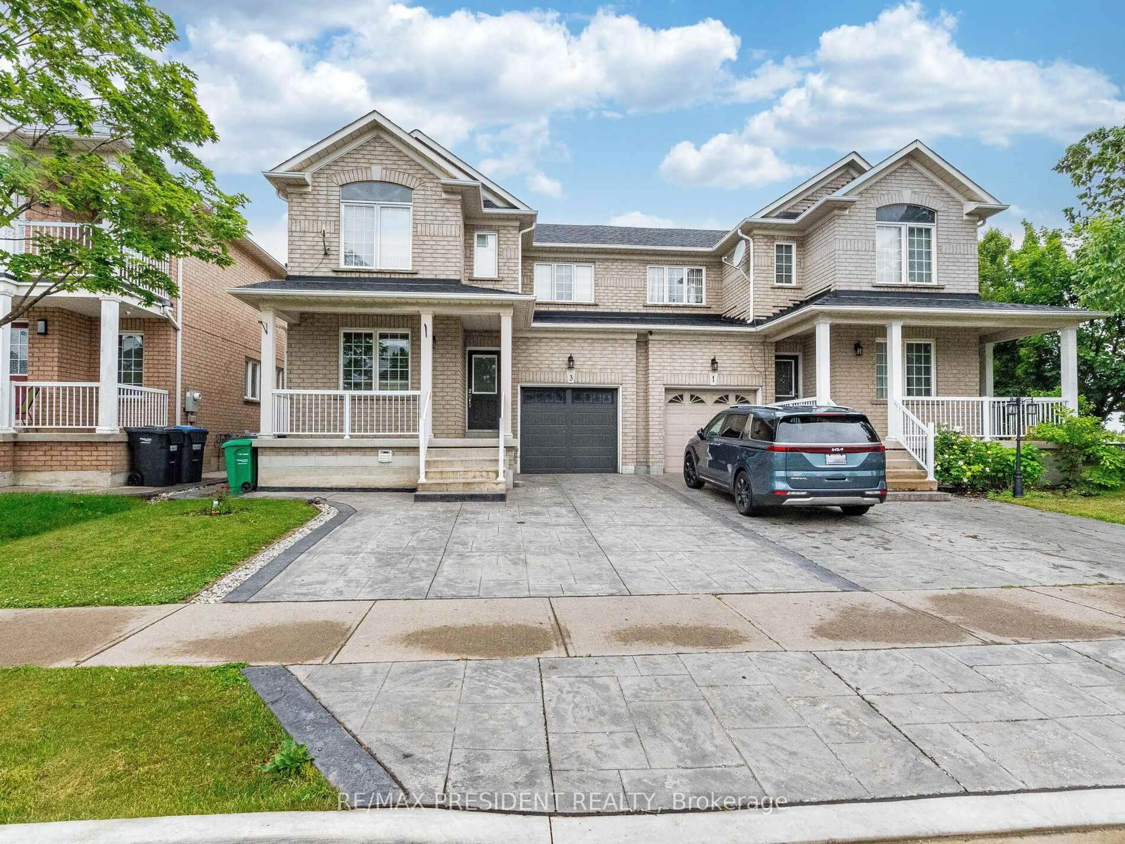 Home with brick exterior material, street for 3 Olde Town Rd, Brampton Ontario L6X 4V1