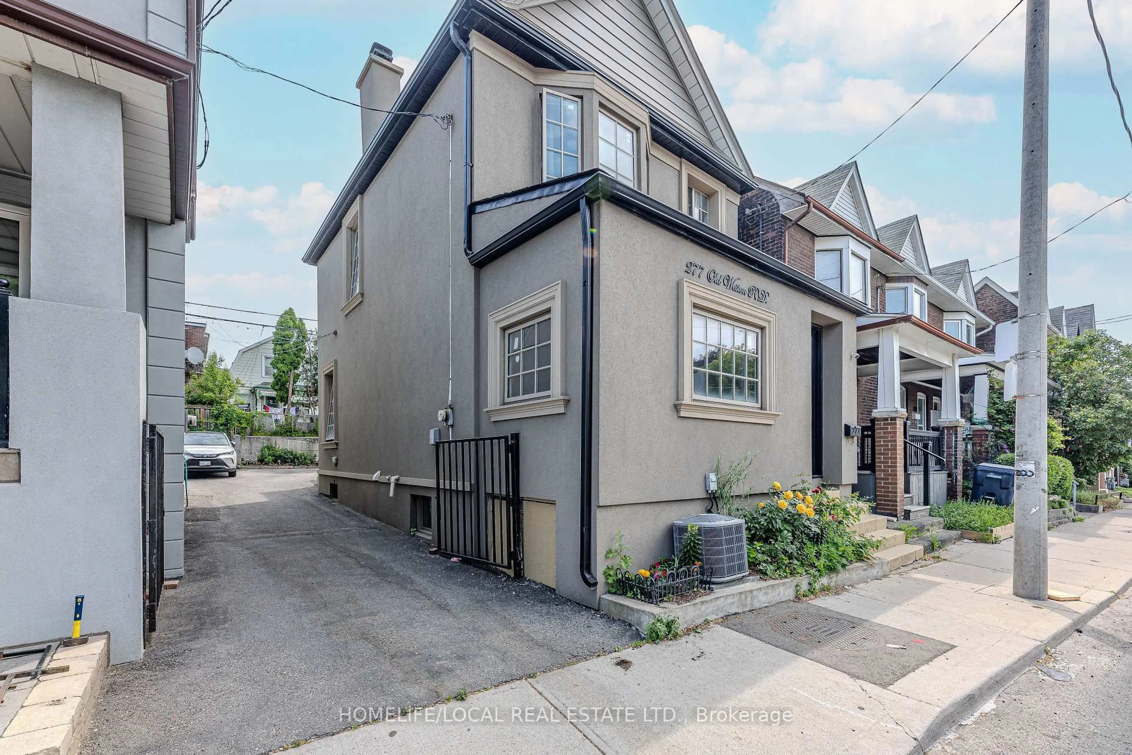 Unknown for 277 Old Weston Rd, Toronto Ontario M6N 3A7