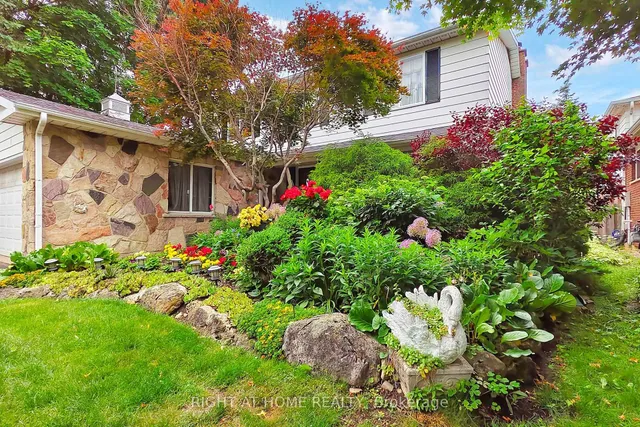 Additional image 46 of 1924 Steepbank Cres