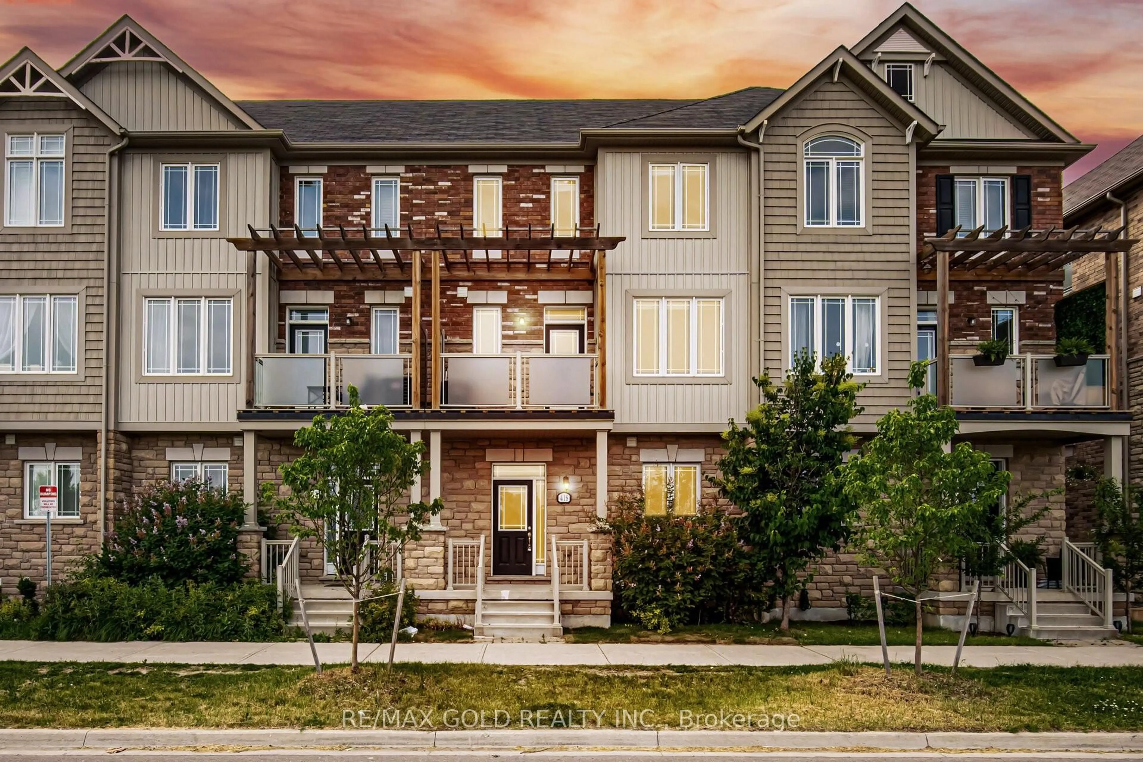 Unknown for 418 Dougall Ave, Caledon Ontario L7C 4C9