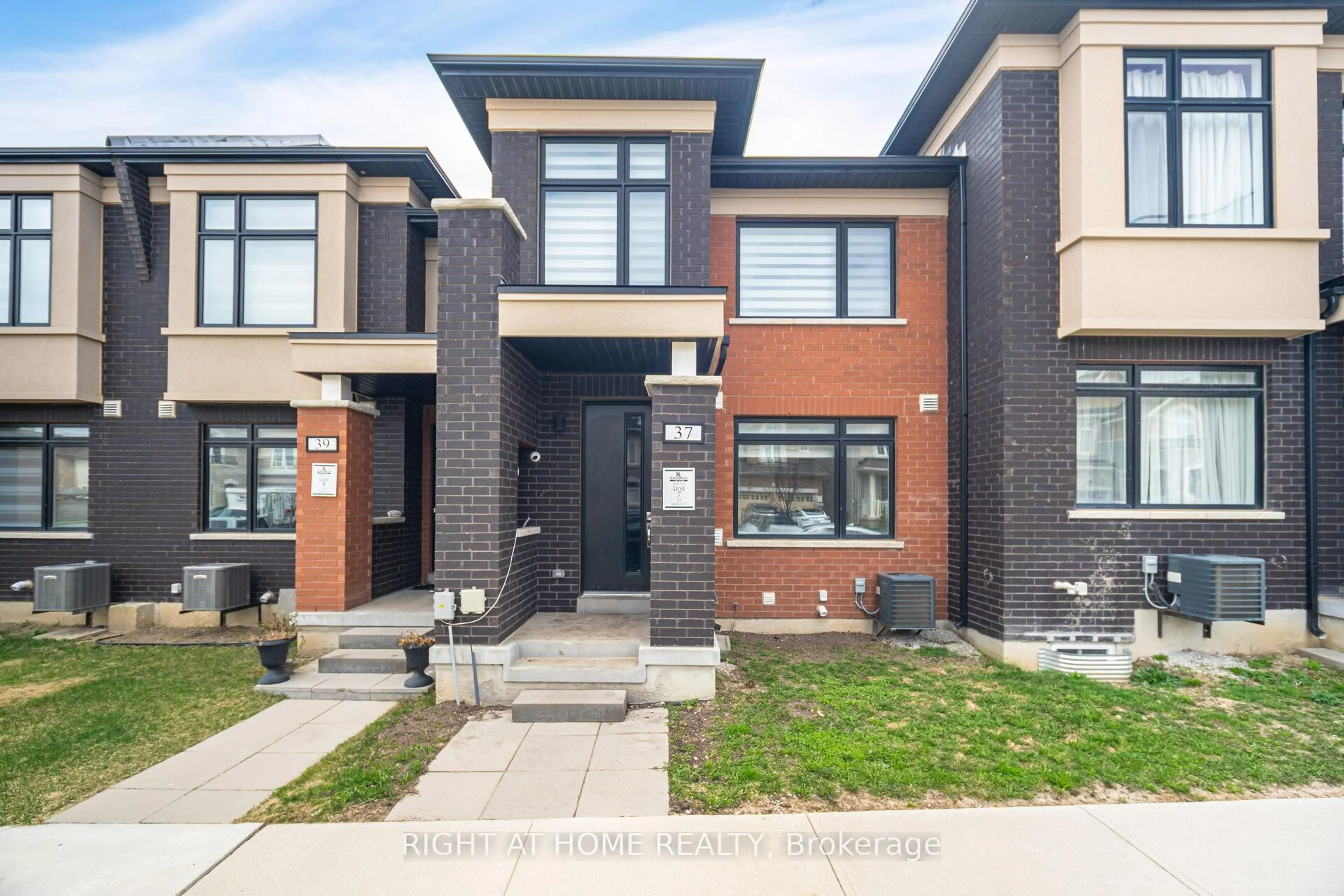 Home with brick exterior material, street for 37 Nightjar Dr, Brampton Ontario L7A 5A1