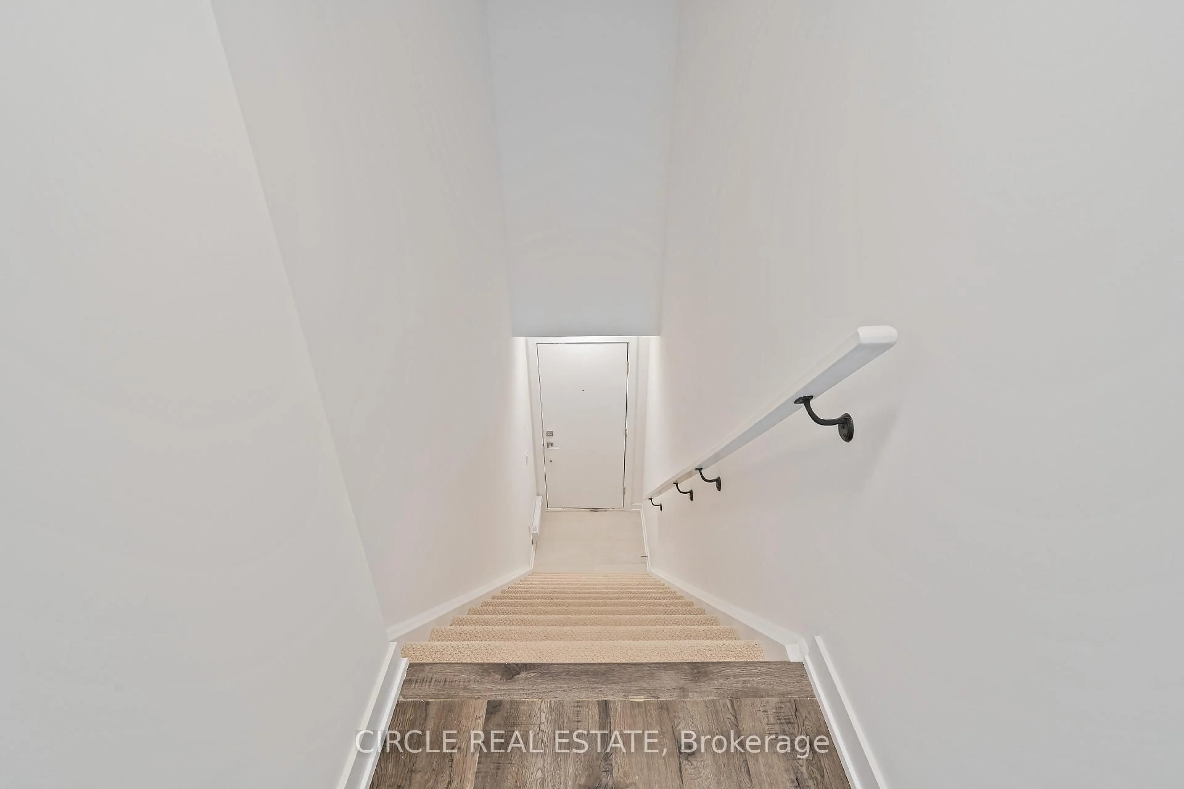 Stairs for 175 Veterans Dr #20, Brampton Ontario L7A 5L2