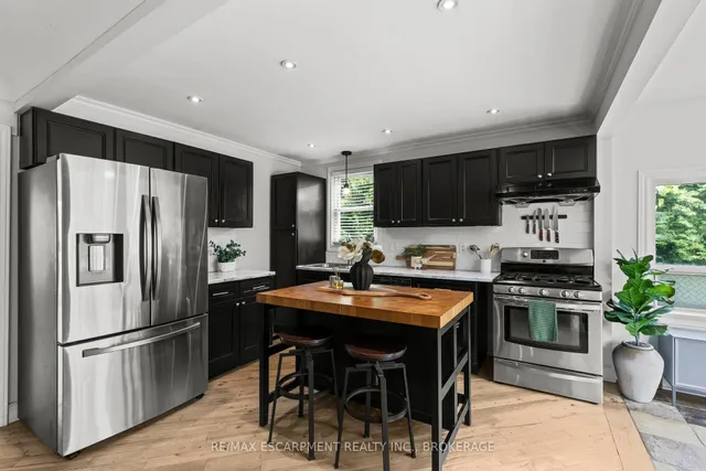 Additional property image - 617 Clark Ave