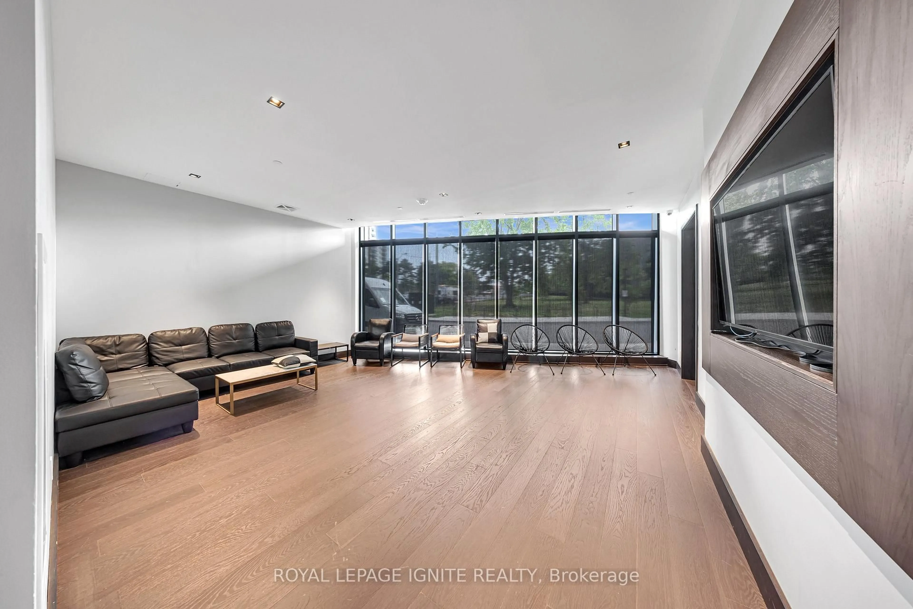 Unknown for 1461 Lawrence Ave #304, Toronto Ontario M6L 0A6