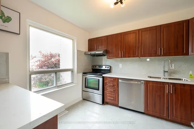Additional property image - 7440 Goreway Dr Unit 28