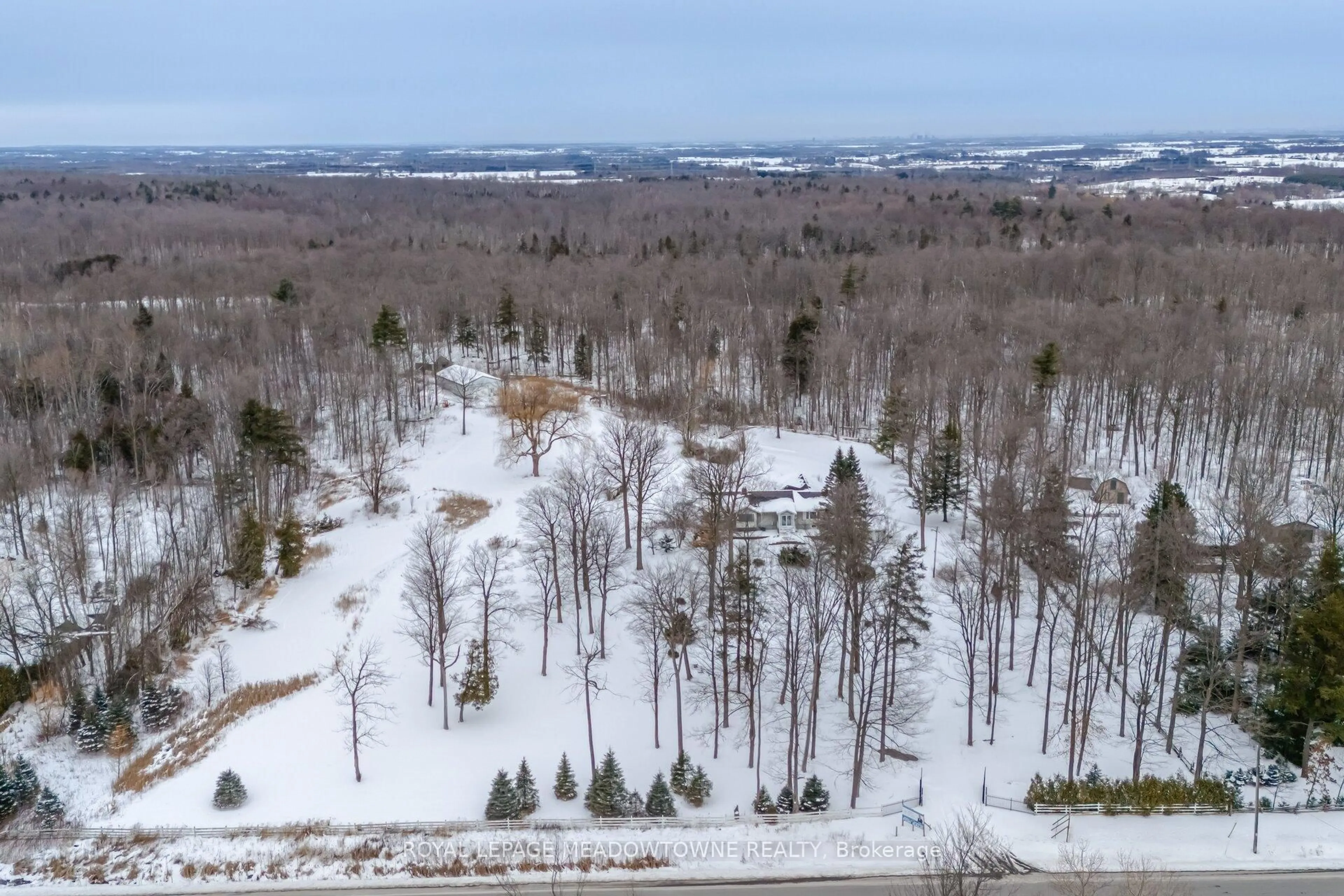 A pic from outside/outdoor area/front of a property/back of a property/a pic from drone, forest/trees view for 11255 Regional Road 25 Rd, Halton Hills Ontario L7J 2M1