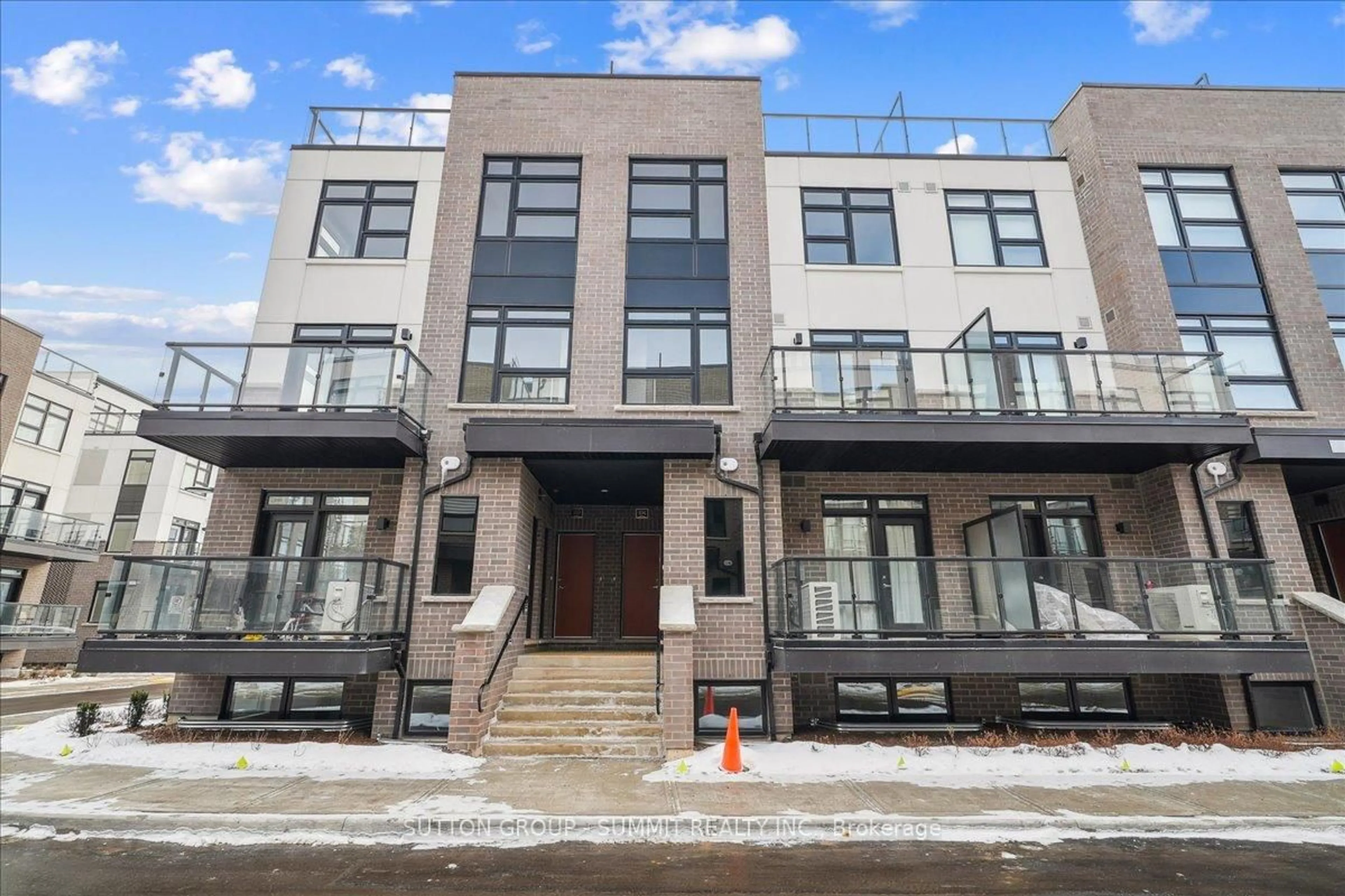Unknown for 1593 ROSE Way #105, Milton Ontario L9T 7E7