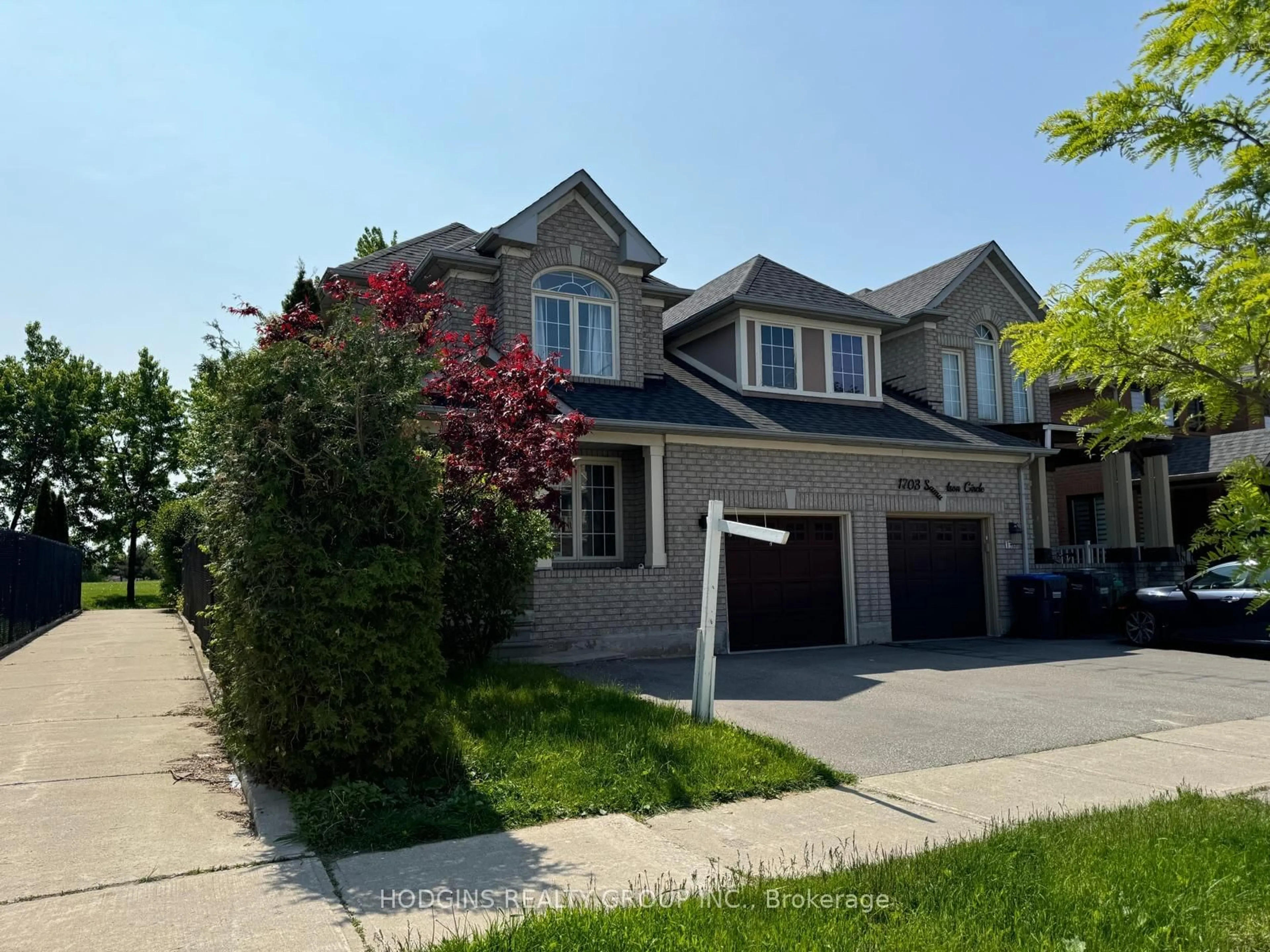 Unknown for 1705 Samuelson Circ, Mississauga Ontario L5N 7Z6