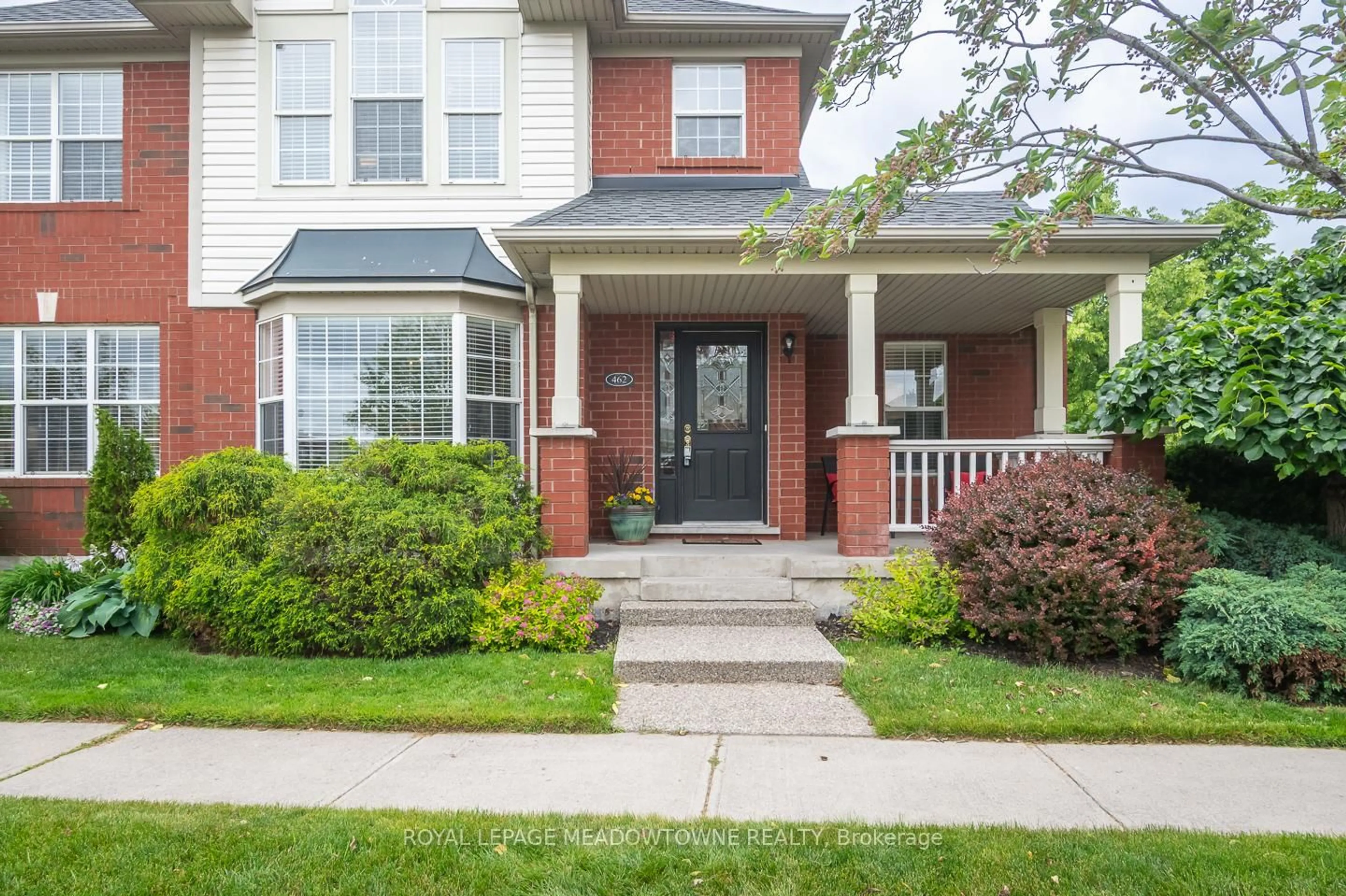 Home with brick exterior material, street for 462 Farlow Cres, Milton Ontario L9T 5M9