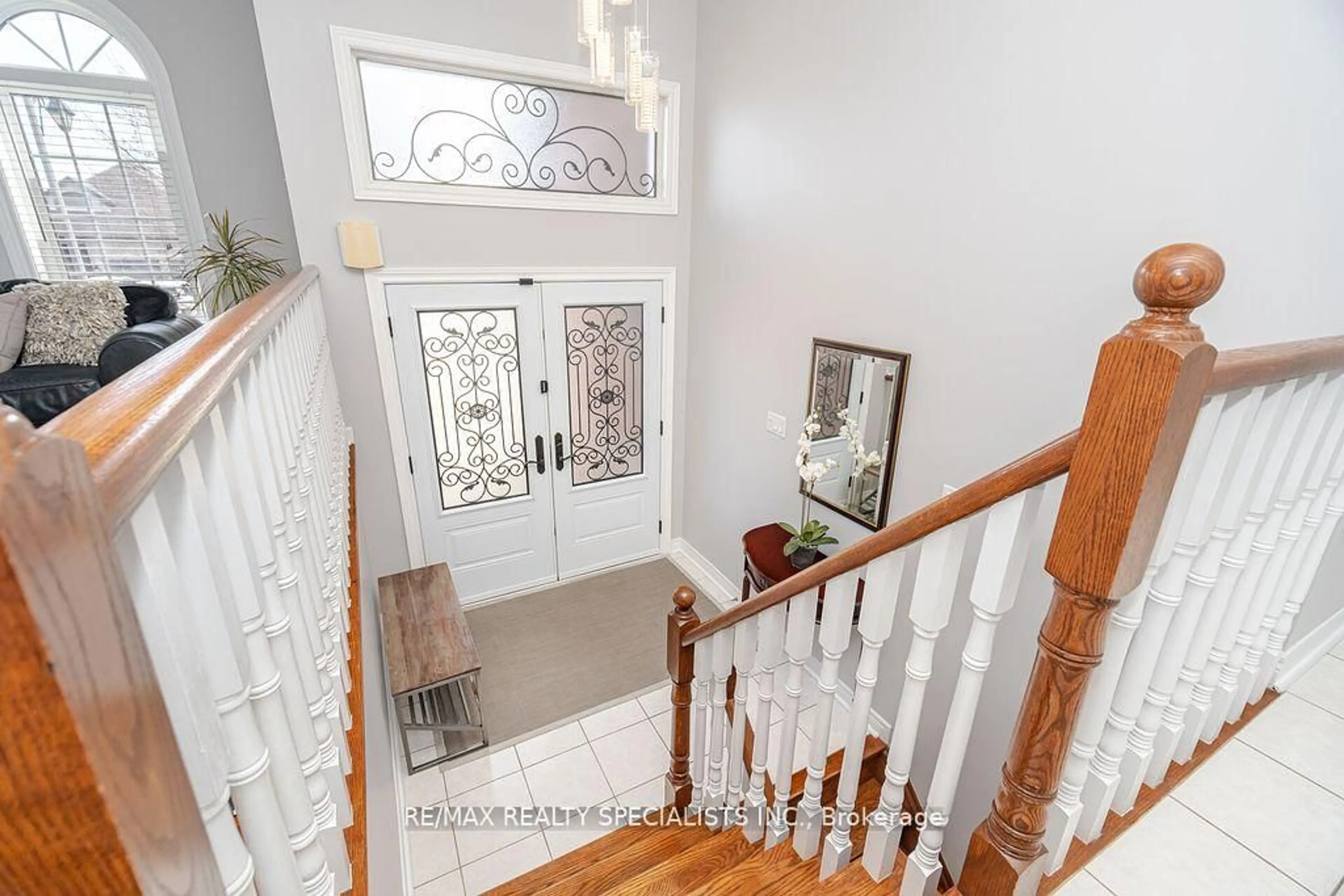Unknown for 14 Kirkwood Cres, Caledon Ontario L7C 1B9