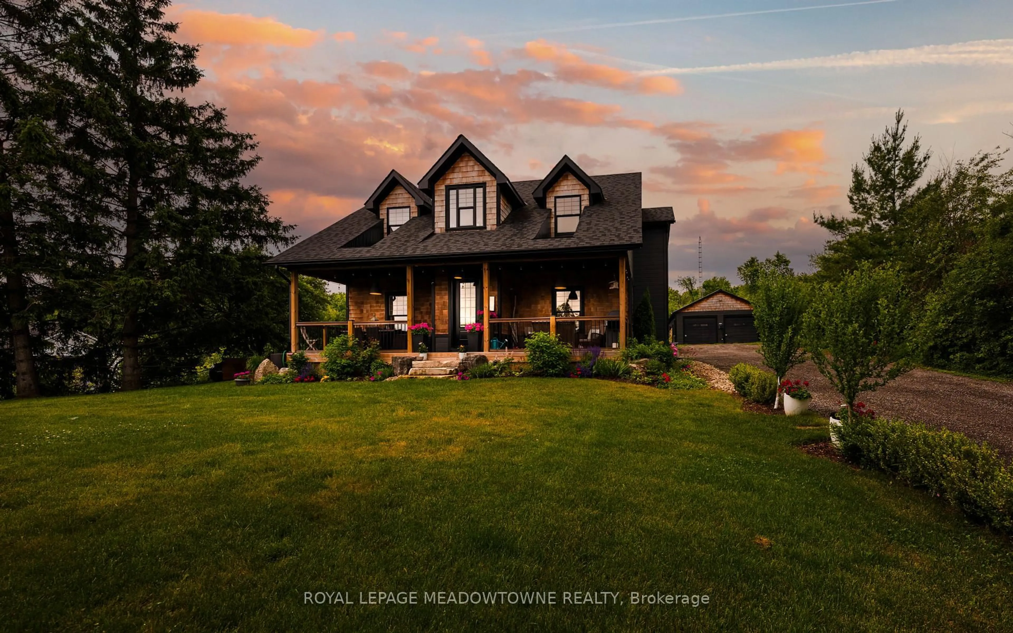 A pic from outside/outdoor area/front of a property/back of a property/a pic from drone, unknown for 13394 Tenth Line, Halton Hills Ontario L7G 4S8