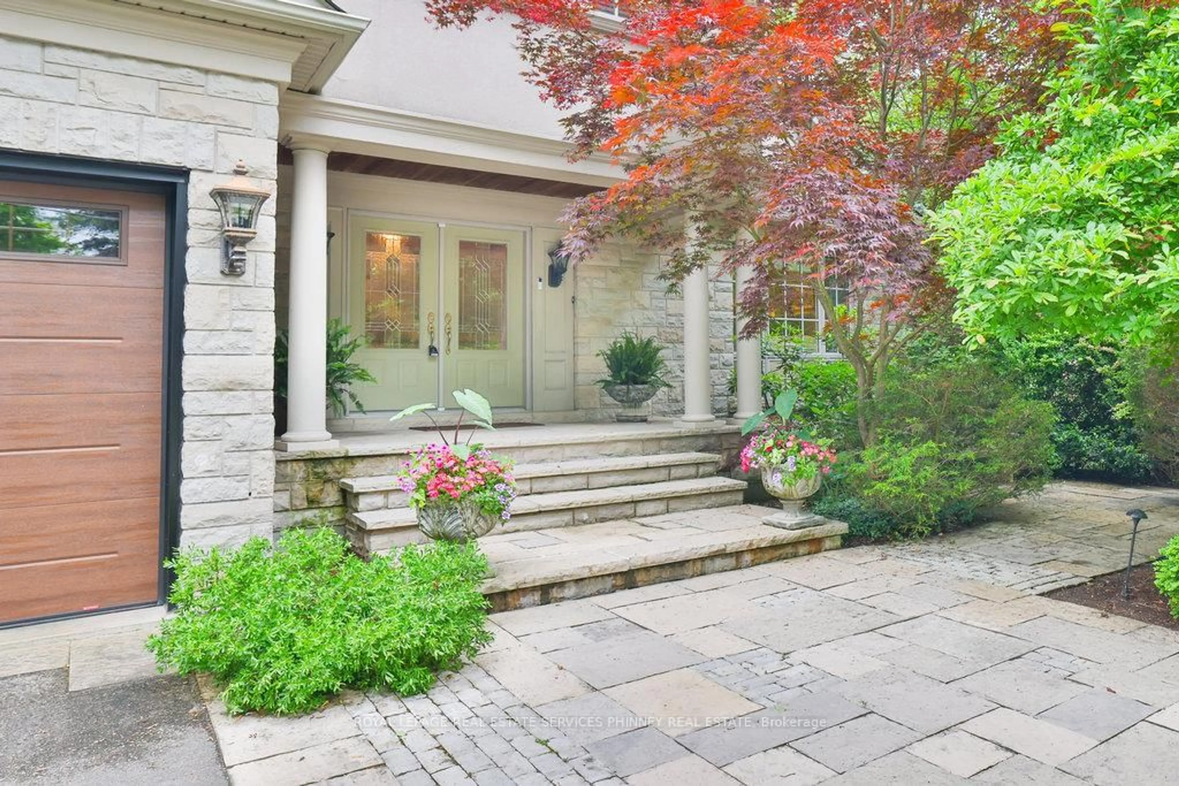 Unknown for 1442 Glenburnie Rd, Mississauga Ontario L5G 3C8