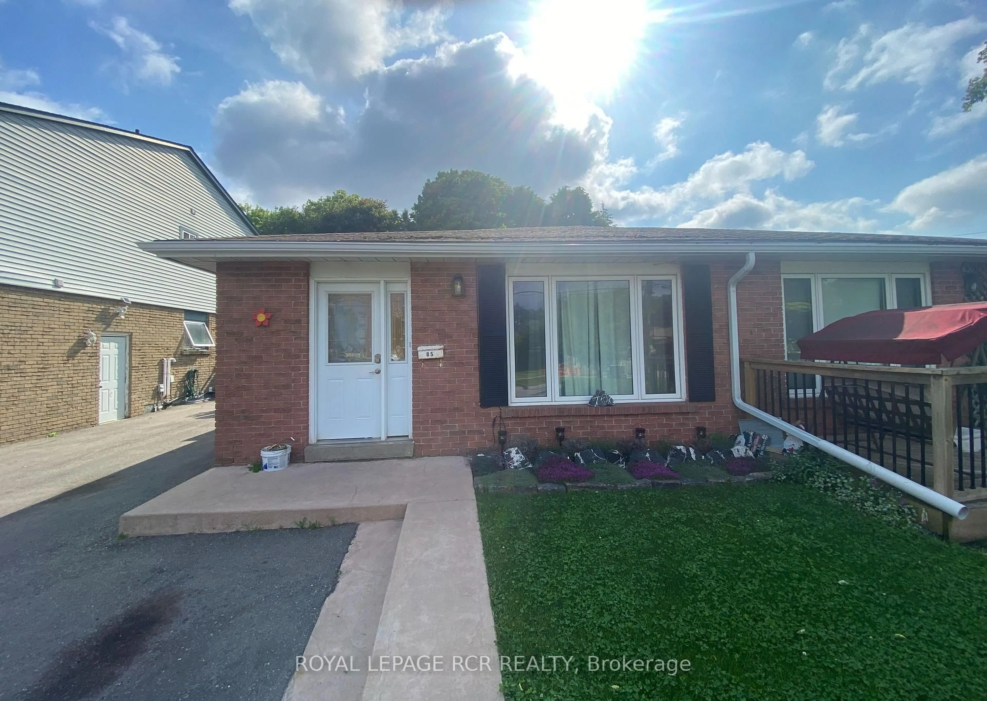 Home with brick exterior material, street for 85 Second St, Orangeville Ontario L9W 3S1