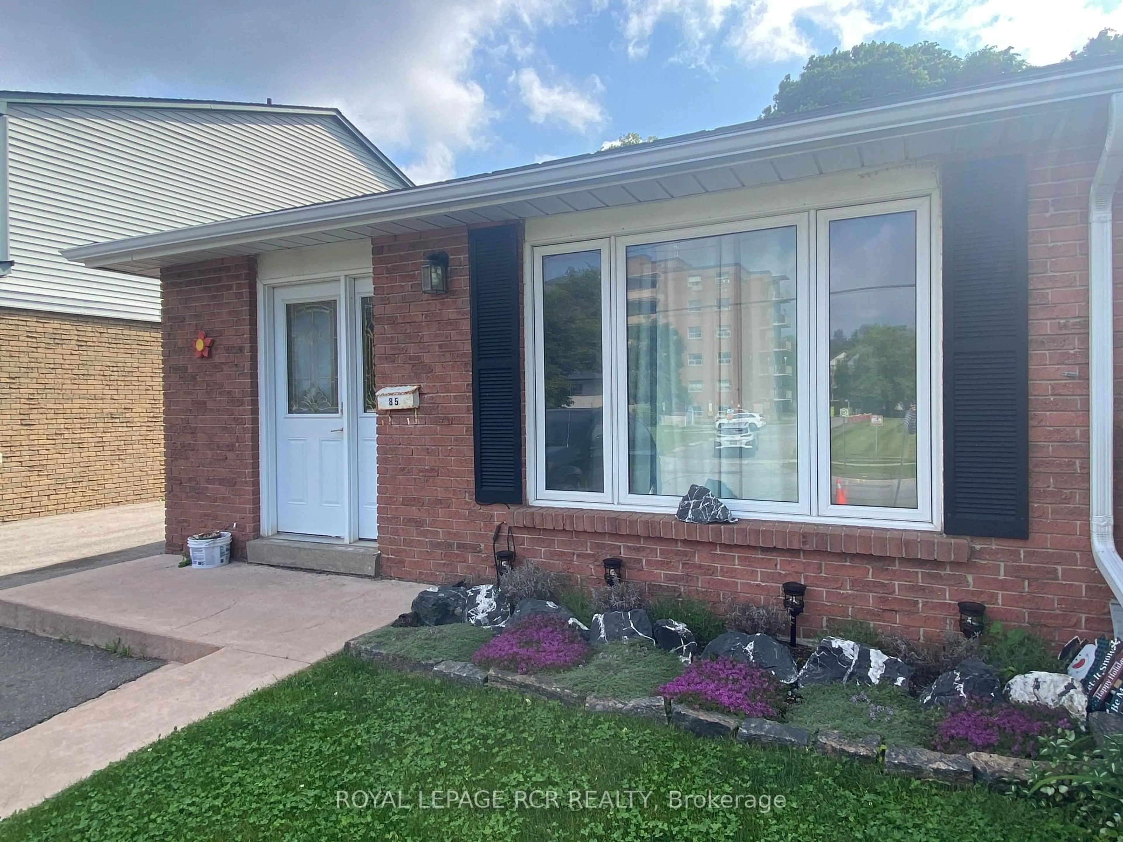 Home with brick exterior material, street for 85 Second St, Orangeville Ontario L9W 3S1