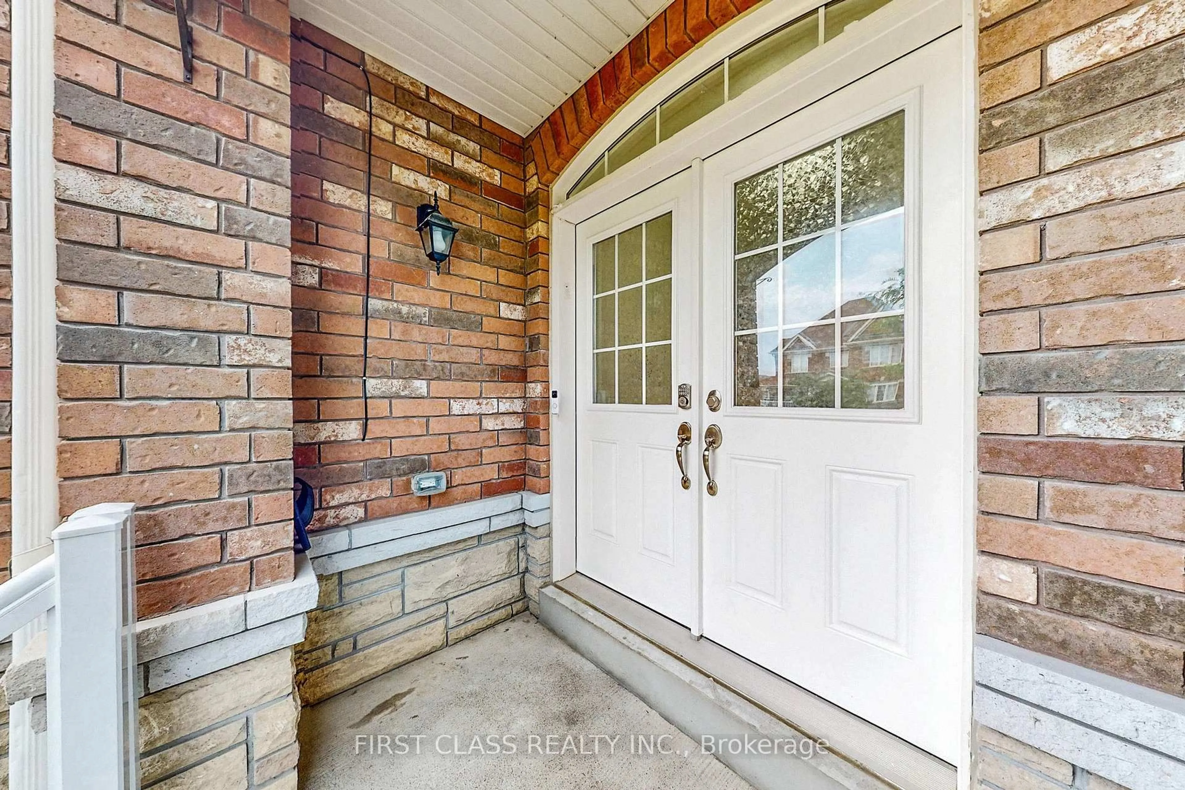 Home with brick exterior material, street for 128 Sky Harbour Dr, Brampton Ontario L6Y 0V1