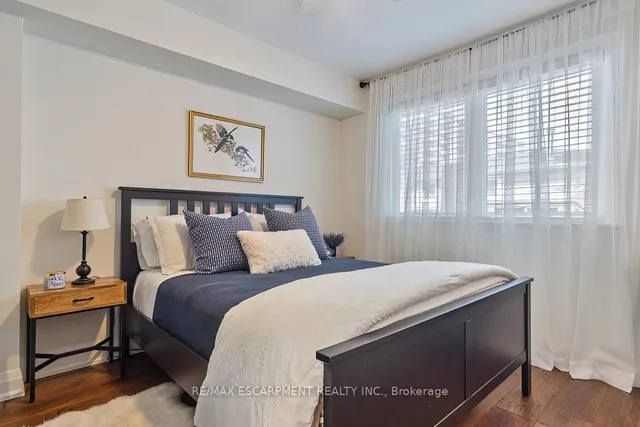 Additional property image - 1389 Olga Dr