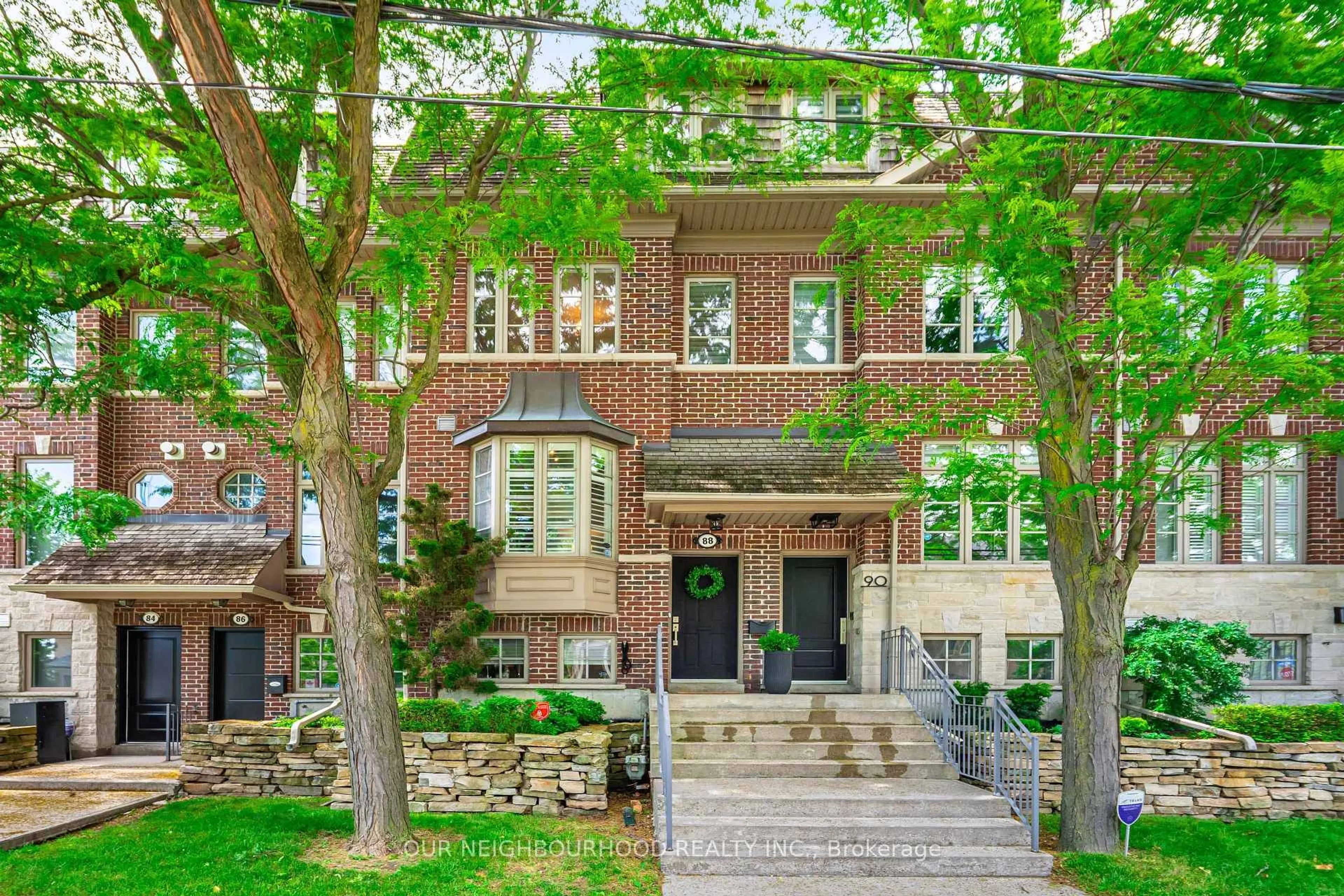 Home with brick exterior material, street for 88 Milton St, Toronto Ontario M8Y 2Y2