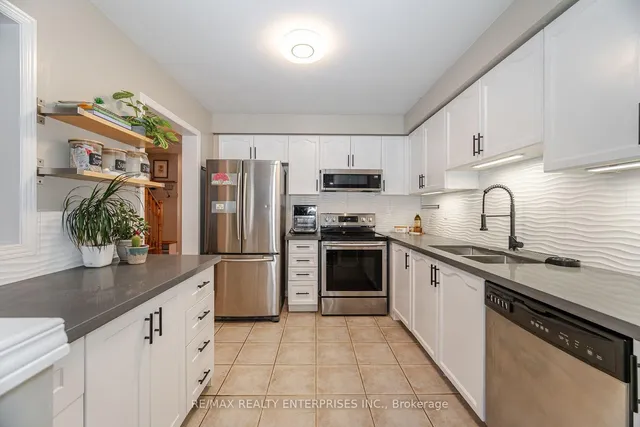Additional property image - 770 Othello Crt Unit 97