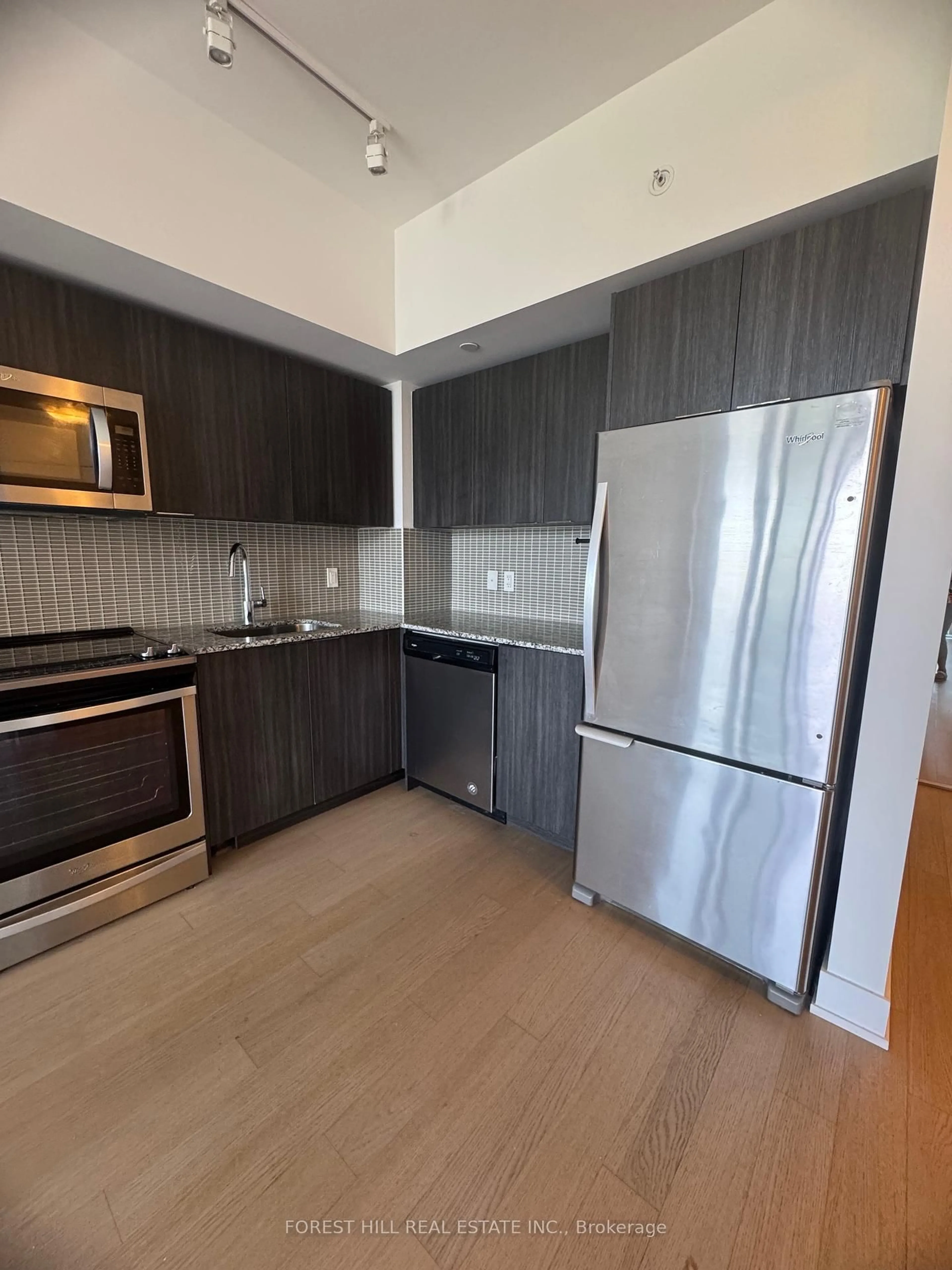 Standard kitchen, unknown for 30 Shore Breeze Dr #1922, Toronto Ontario M8V 0J1