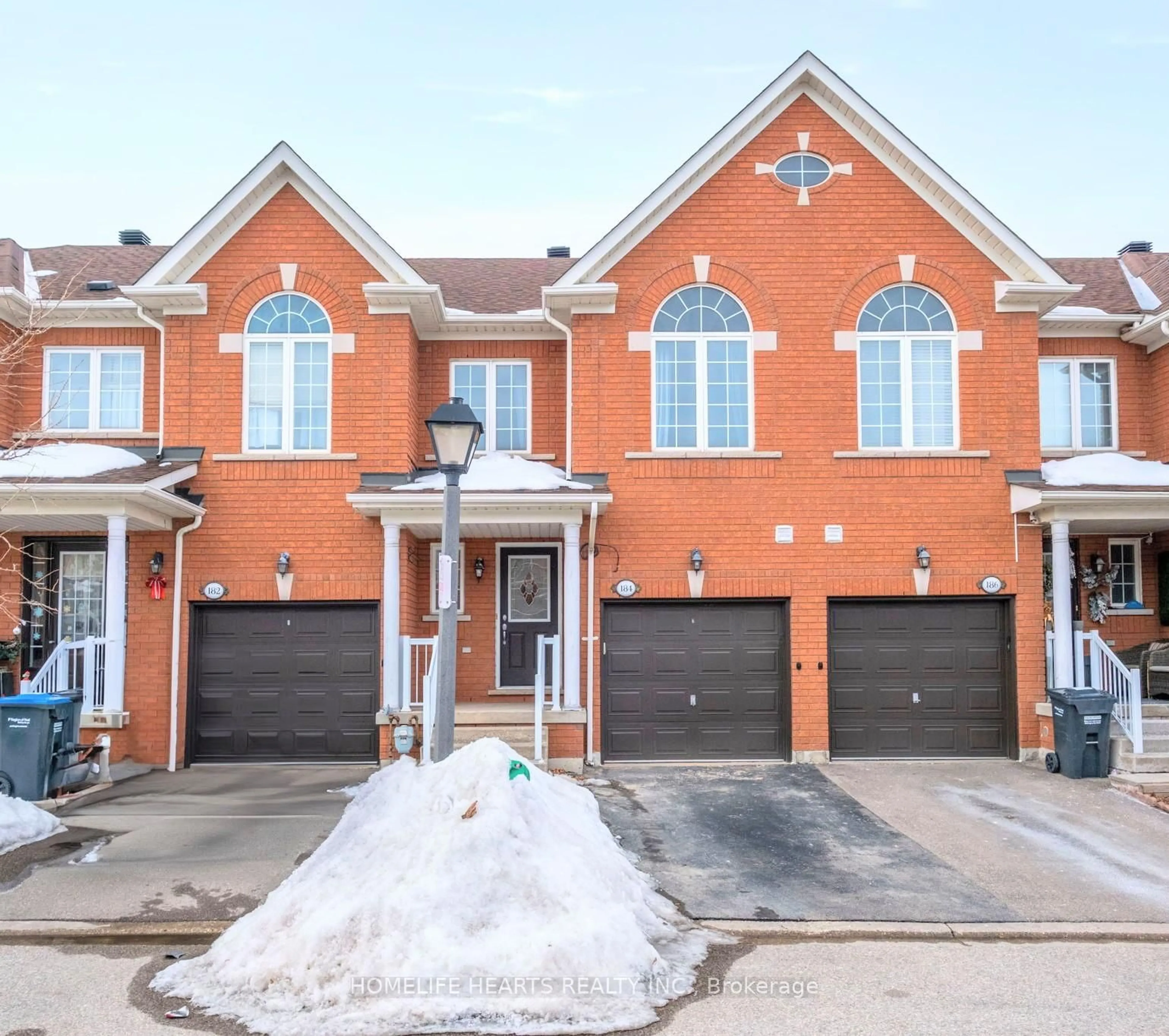 Home with brick exterior material, street for 525 Novo Star Dr #184, Mississauga Ontario L5W 1Y1