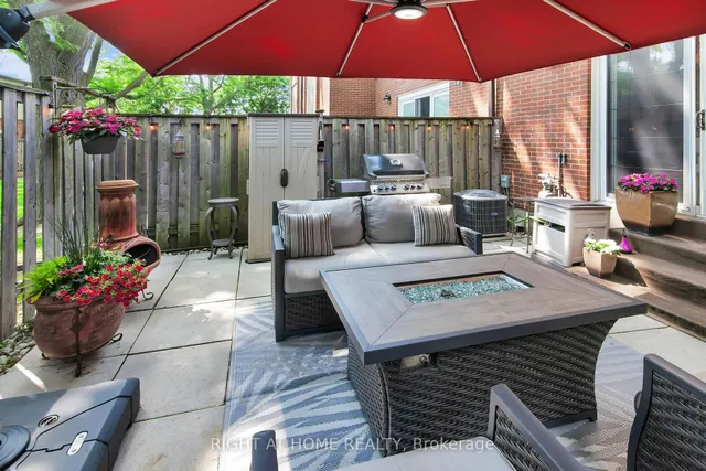 Additional property image - 400 Bloor St Unit 75