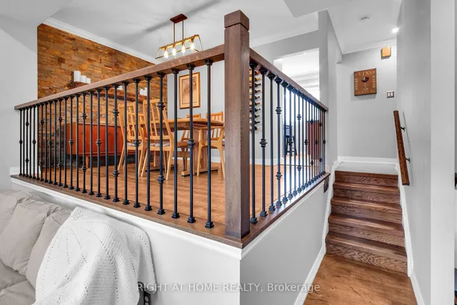 Additional property image - 400 Bloor St Unit 75