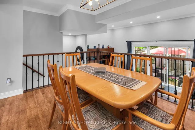Additional property image - 400 Bloor St Unit 75