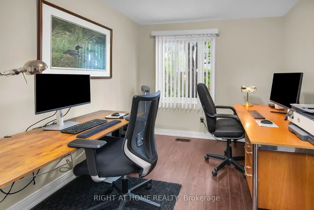 Additional property image - 400 Bloor St Unit 75