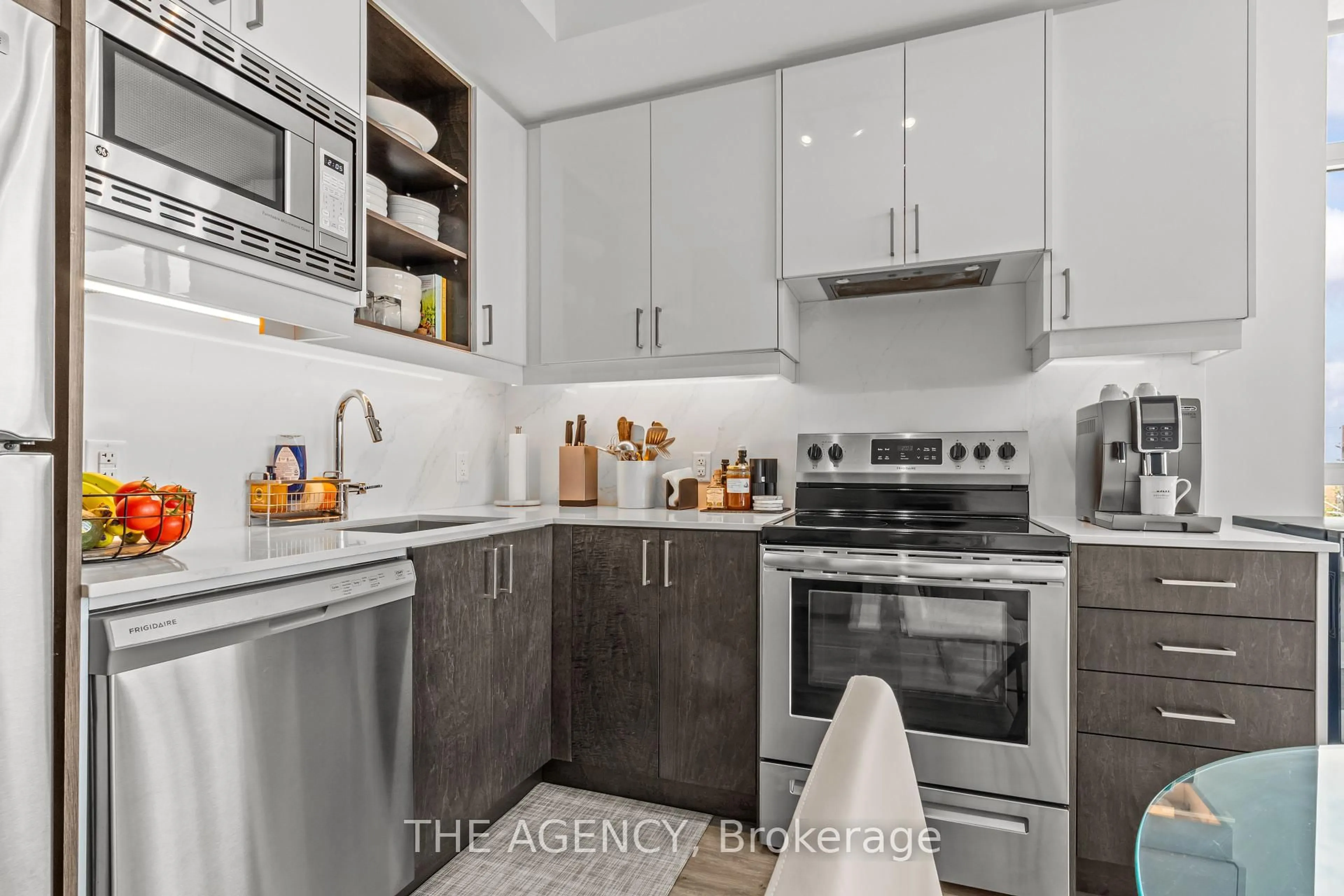 Unknown for 60 George Butchart Dr #213, Toronto Ontario M3K 0E1
