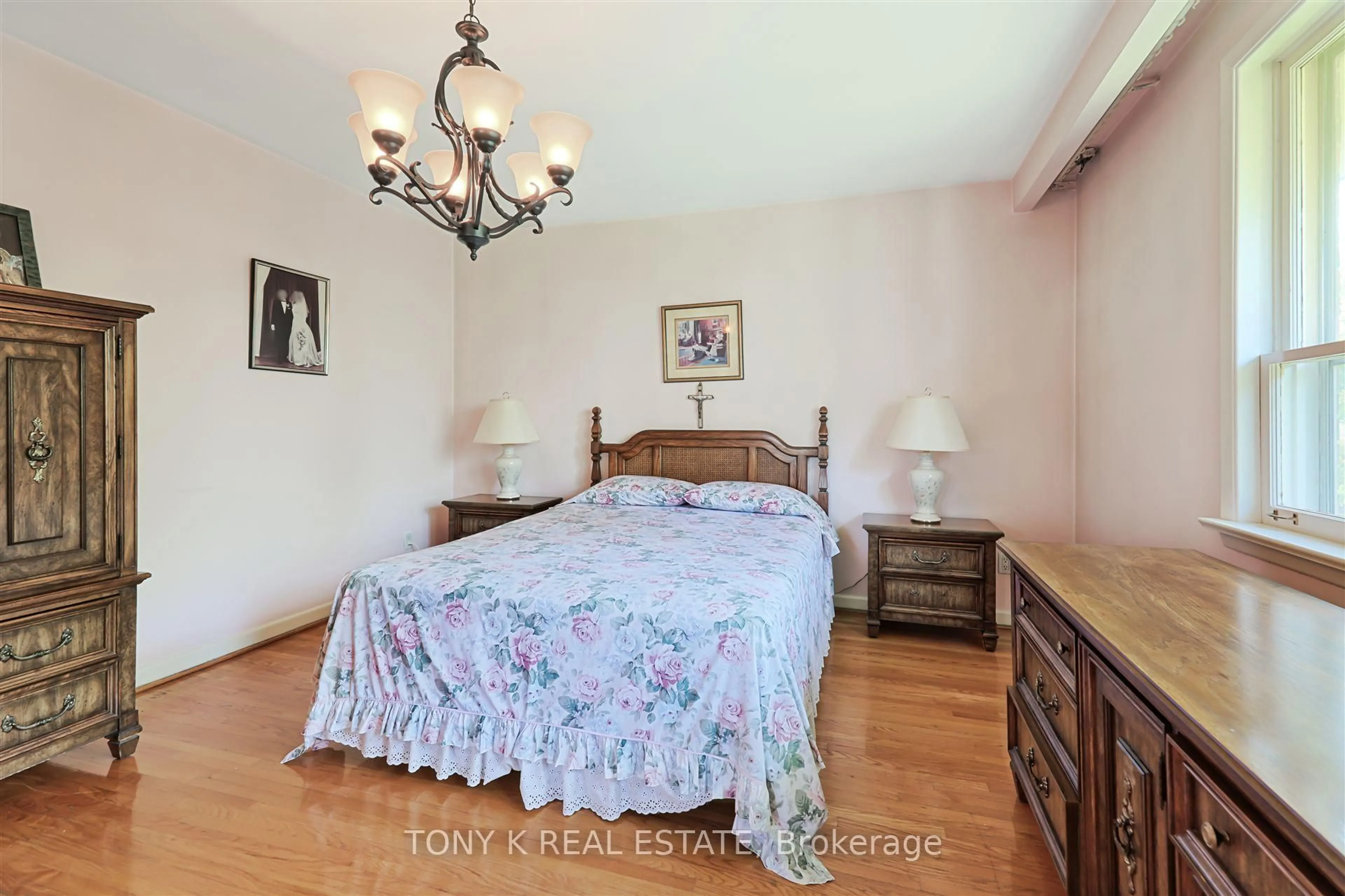 Bedroom with bed, unknown for 90 Waterford Dr, Toronto Ontario M9R 2N6