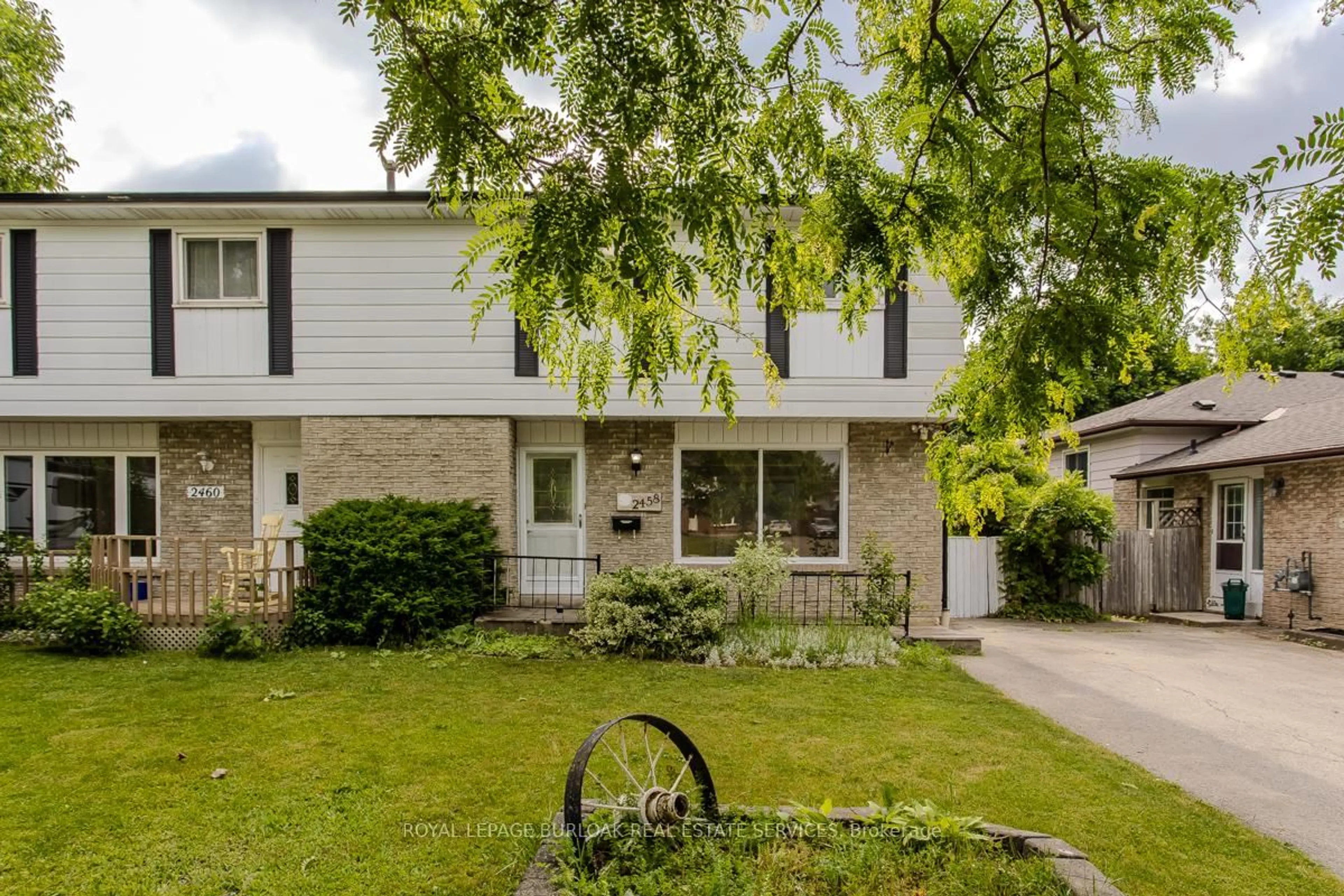 Unknown for 2458 Martin Crt, Burlington Ontario L7P 2V2