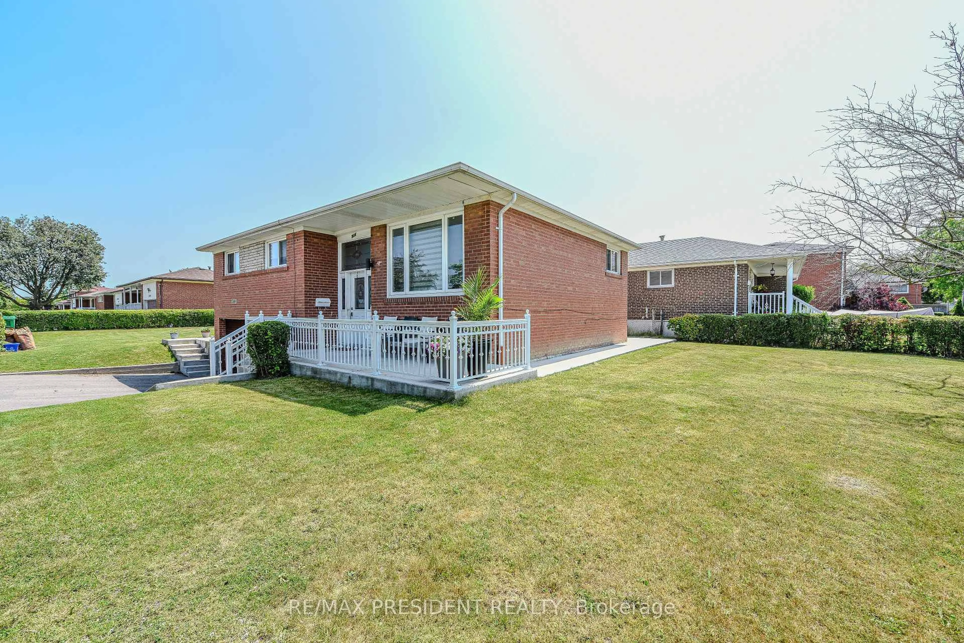 Home with brick exterior material, street for 3686 Darla Dr, Mississauga Ontario L4T 2C9