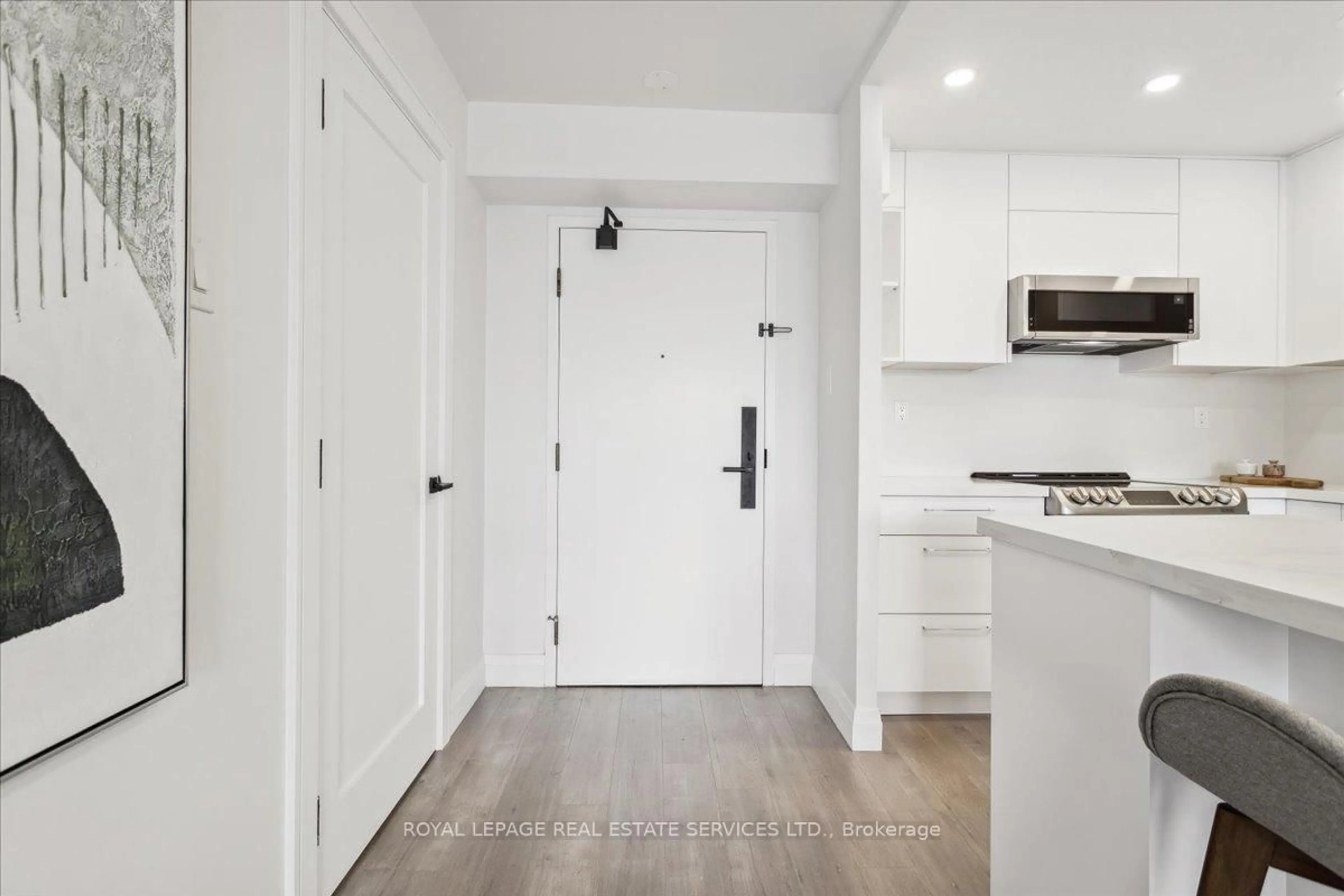 Unknown for 185 Robinson St #417, Oakville Ontario L6J 7P6