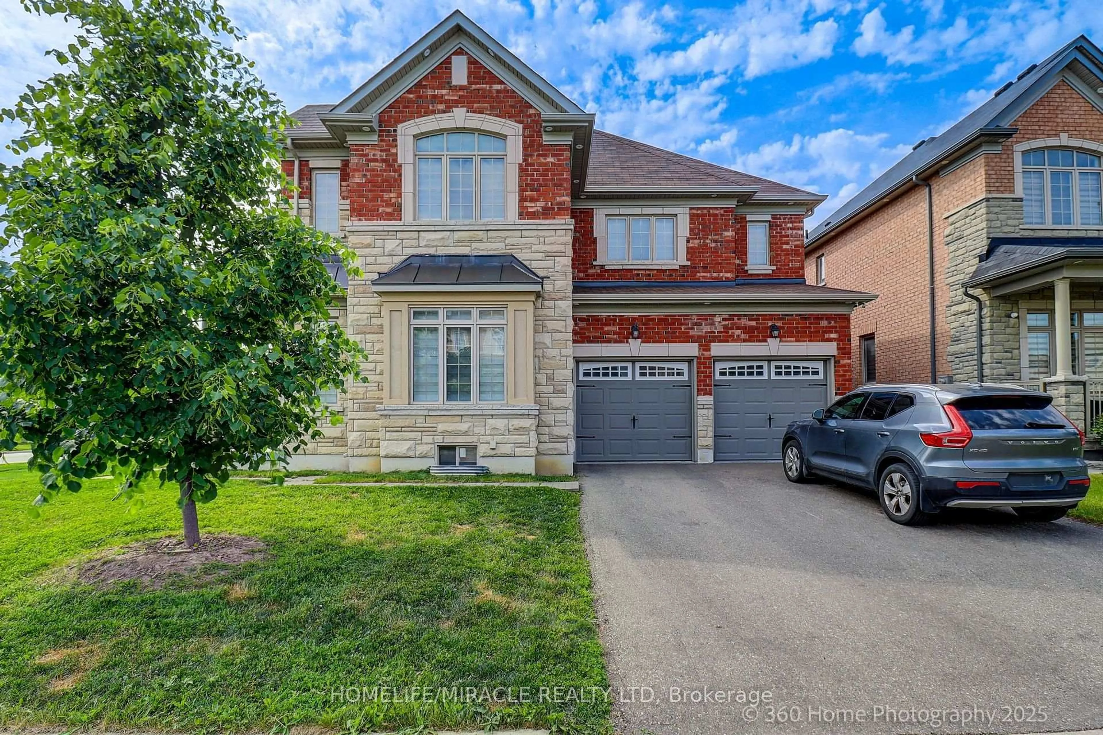Home with brick exterior material, street for 84 John Carroll Dr, Brampton Ontario L6P 4J3